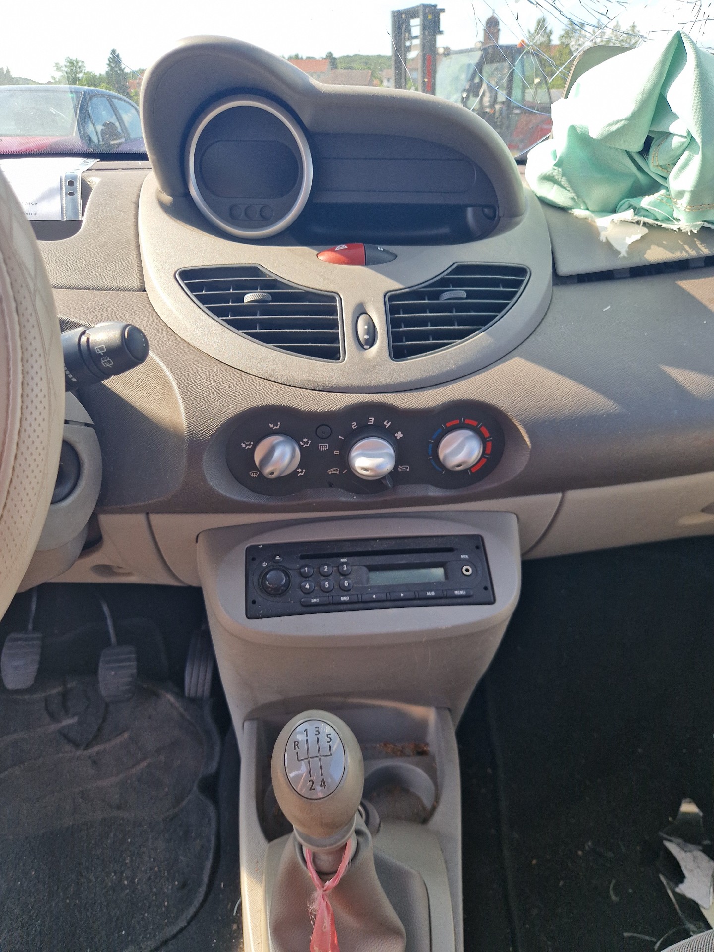 Feu arriere principal droit (feux) pour RENAULT TWINGO 2 PHASE 1 Feu arriere principal droit (feux) pour RENAULT TWINGO 2 PHASE 1