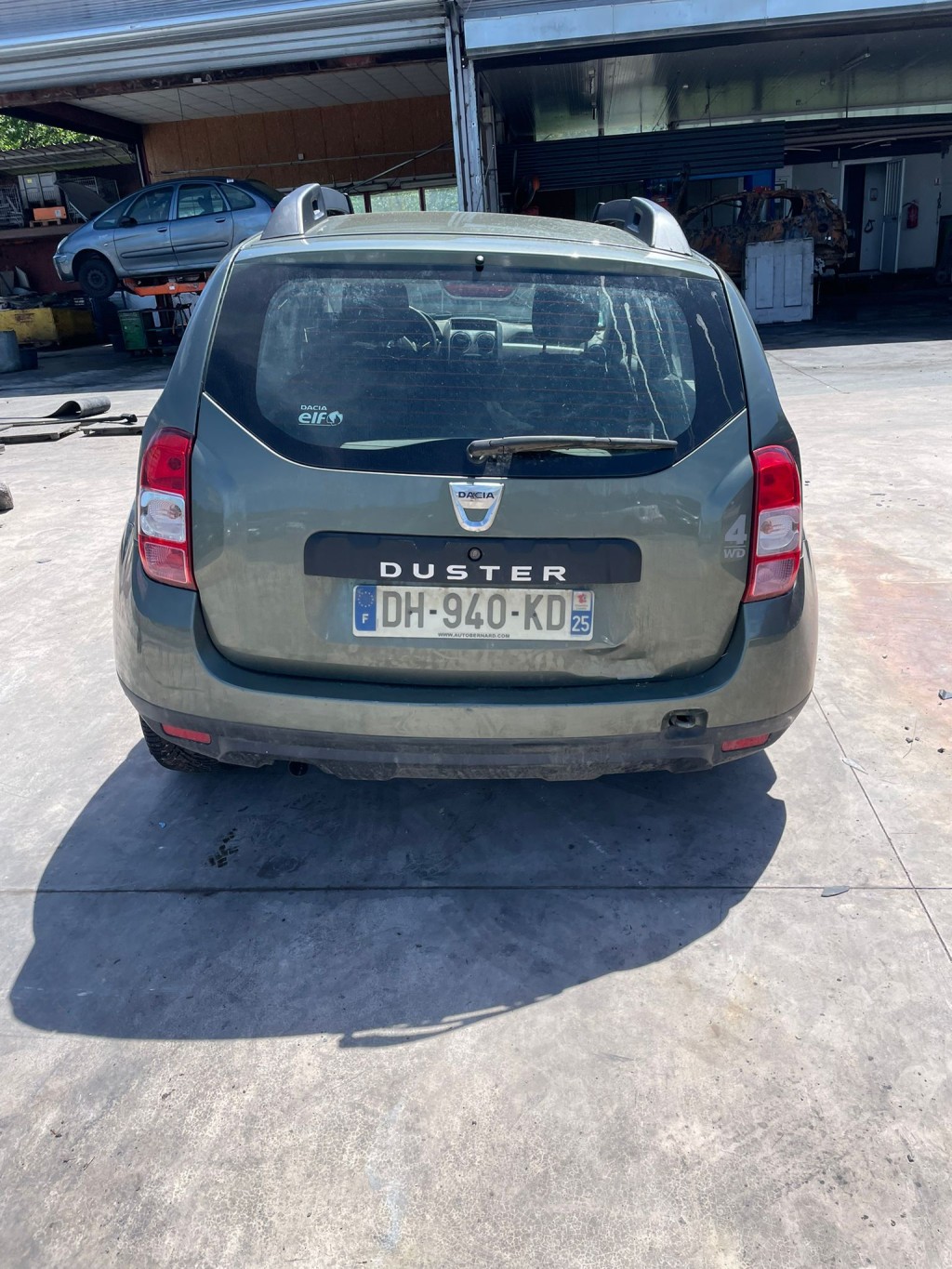 Poignee interieur arriere gauche pour DACIA DUSTER 1 PHASE 2 Poignee interieur arriere gauche pour DACIA DUSTER 1 PHASE 2