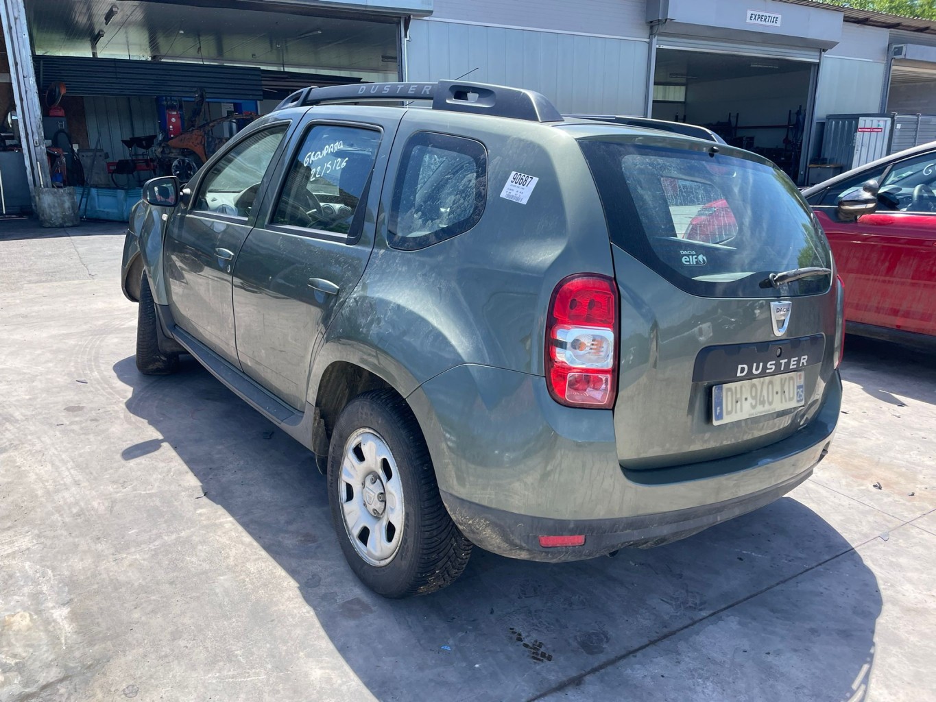 Poignee interieur arriere gauche pour DACIA DUSTER 1 PHASE 2 Poignee interieur arriere gauche pour DACIA DUSTER 1 PHASE 2