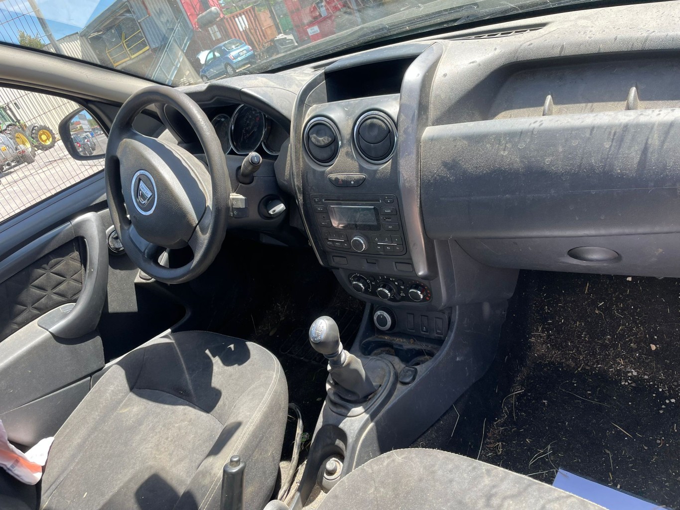 Poignee interieur arriere gauche pour DACIA DUSTER 1 PHASE 2 Poignee interieur arriere gauche pour DACIA DUSTER 1 PHASE 2