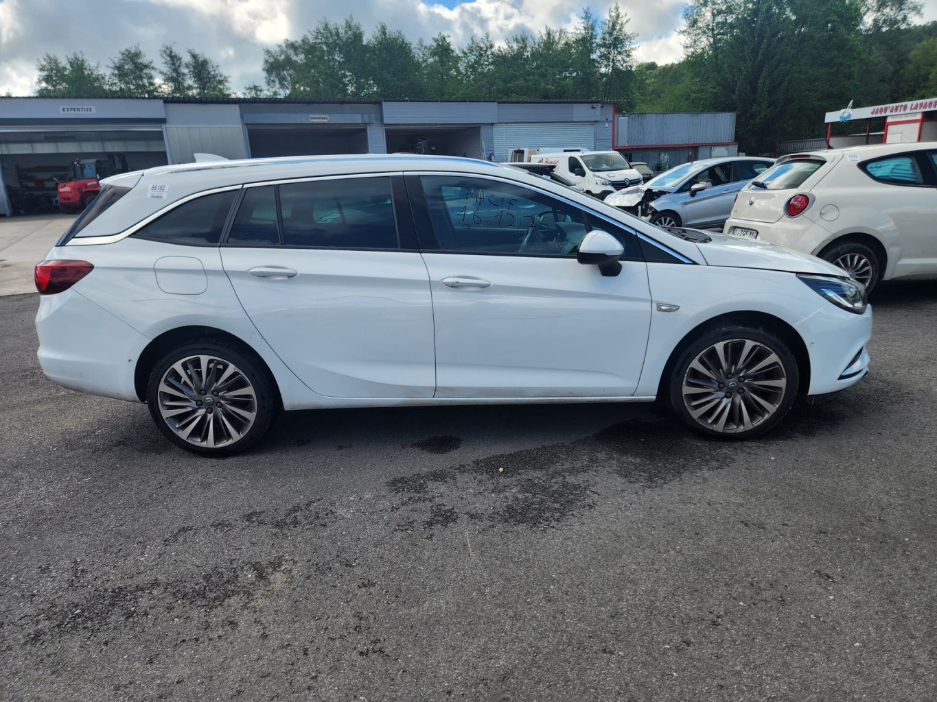 Com (Bloc Contacteur Tournant+Commodo Essuie Glace+Commodo Phare) pour OPEL ASTRA K SPORTS TOURER PHASE 1 BREAK Com (Bloc Contacteur Tournant+Commodo Essuie Glace+Commodo Phare) pour OPEL ASTRA K SPORTS TOURER PHASE 1 BREAK