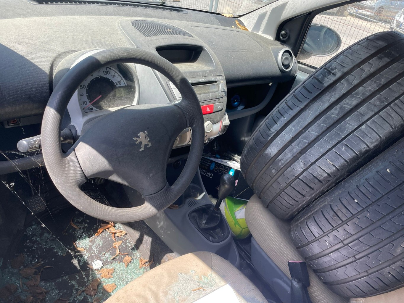 Retroviseur gauche pour PEUGEOT 107 PHASE 1 Retroviseur gauche pour PEUGEOT 107 PHASE 1