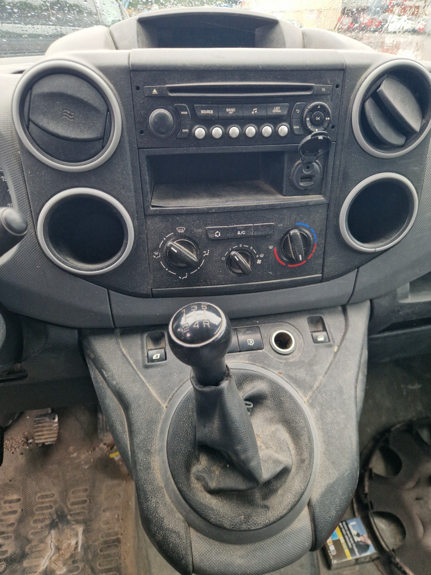 Capteur aide au stationnement pour PEUGEOT PARTNER 2 PHASE 2 Capteur aide au stationnement pour PEUGEOT PARTNER 2 PHASE 2