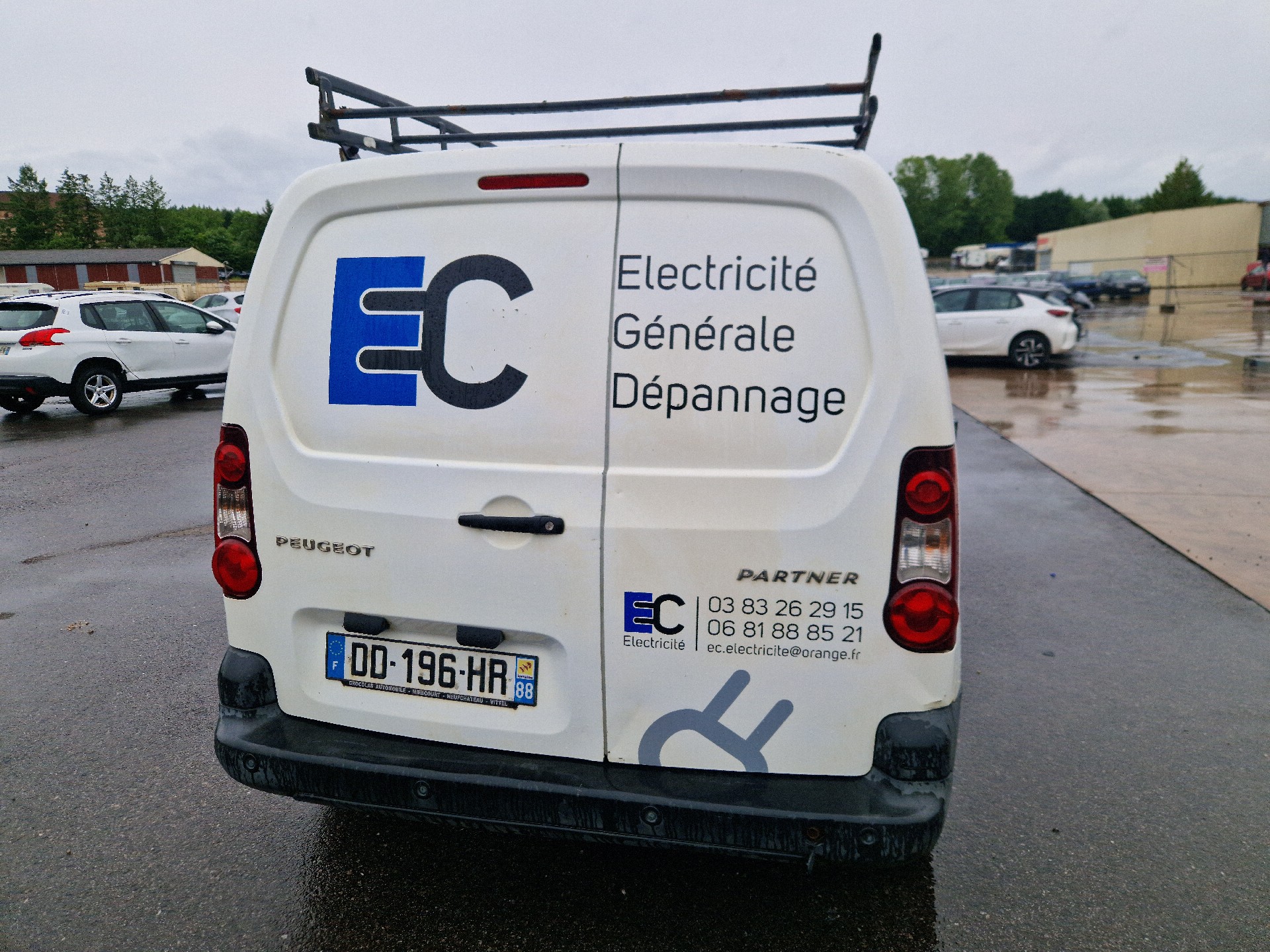 Capteur aide au stationnement pour PEUGEOT PARTNER 2 PHASE 2 Capteur aide au stationnement pour PEUGEOT PARTNER 2 PHASE 2