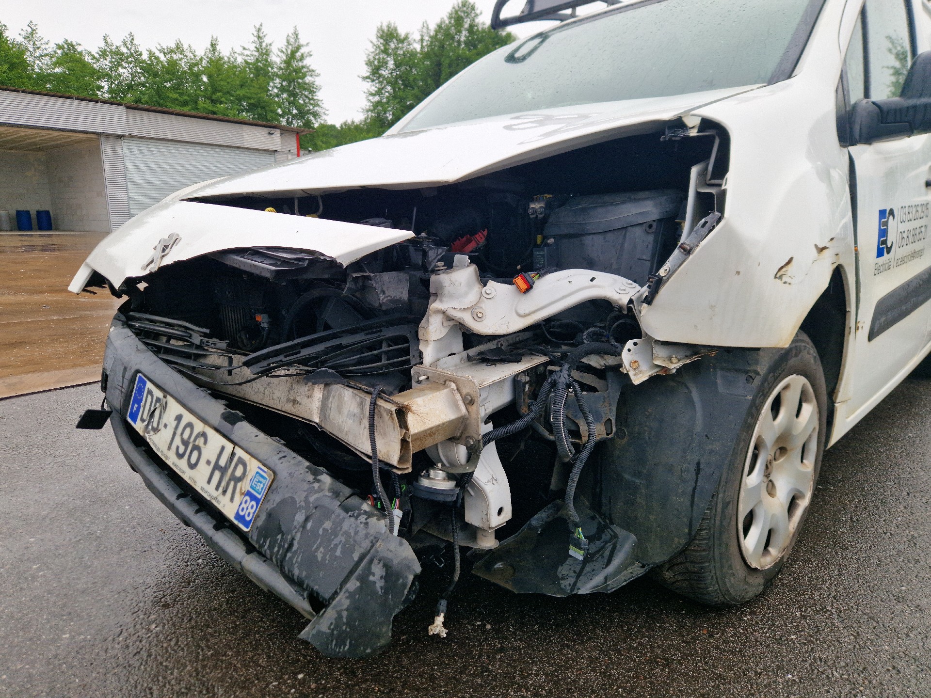 Capteur aide au stationnement pour PEUGEOT PARTNER 2 PHASE 2 Capteur aide au stationnement pour PEUGEOT PARTNER 2 PHASE 2