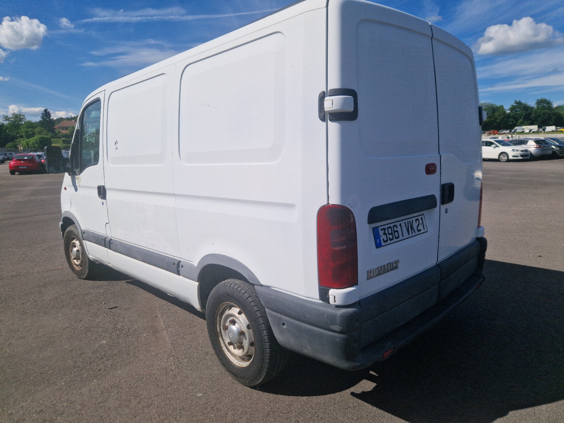 Aile avant gauche pour RENAULT MASTER 2 PHASE 1 Aile avant gauche pour RENAULT MASTER 2 PHASE 1