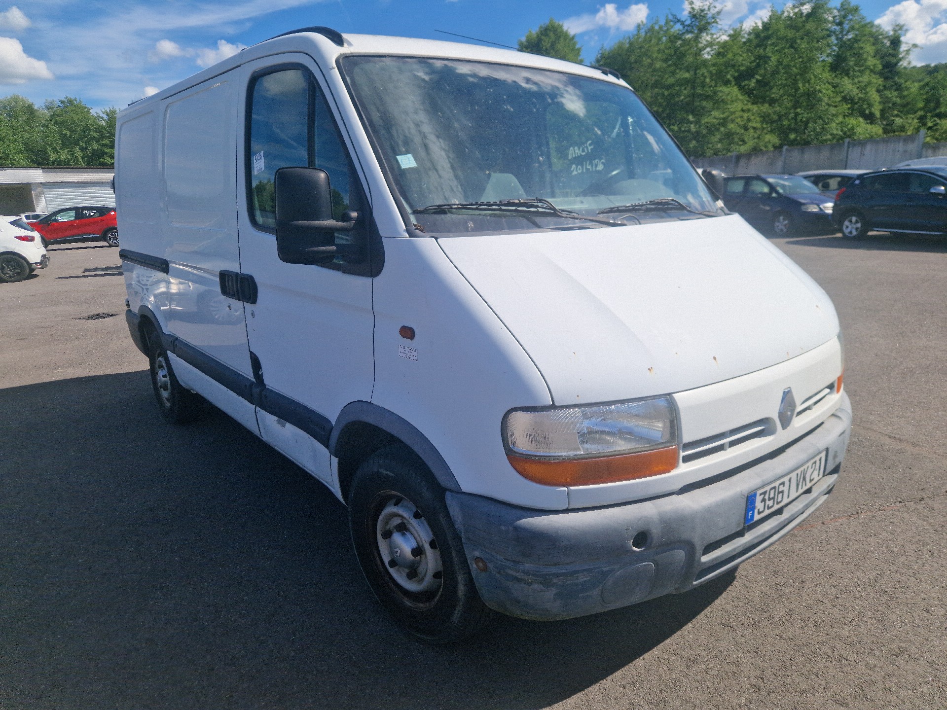 Porte de coffre gauche pour RENAULT MASTER 2 PHASE 1 Porte de coffre gauche pour RENAULT MASTER 2 PHASE 1