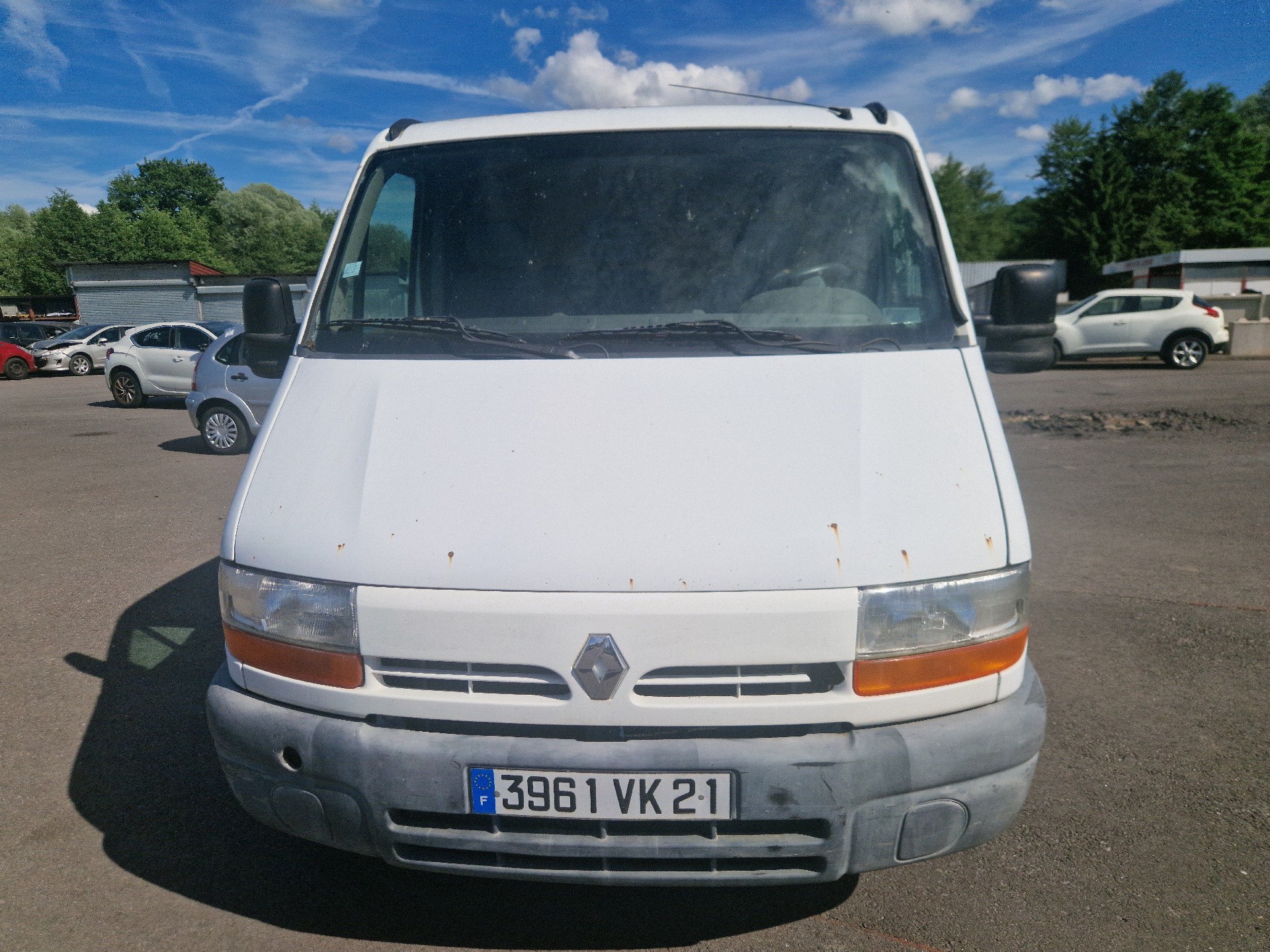 Porte de coffre gauche pour RENAULT MASTER 2 PHASE 1 Porte de coffre gauche pour RENAULT MASTER 2 PHASE 1