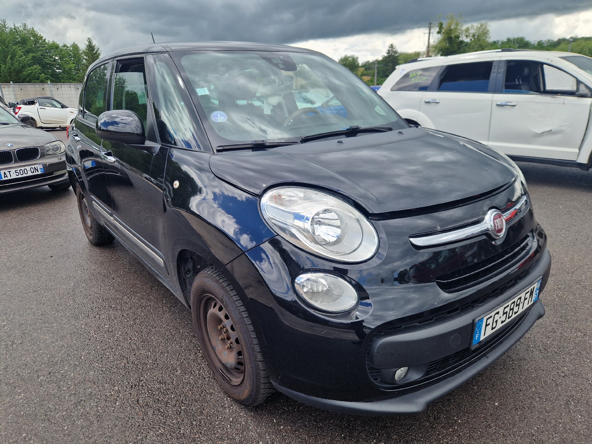 Pare choc avant pour FIAT 500L PHASE 2 Pare choc avant pour FIAT 500L PHASE 2