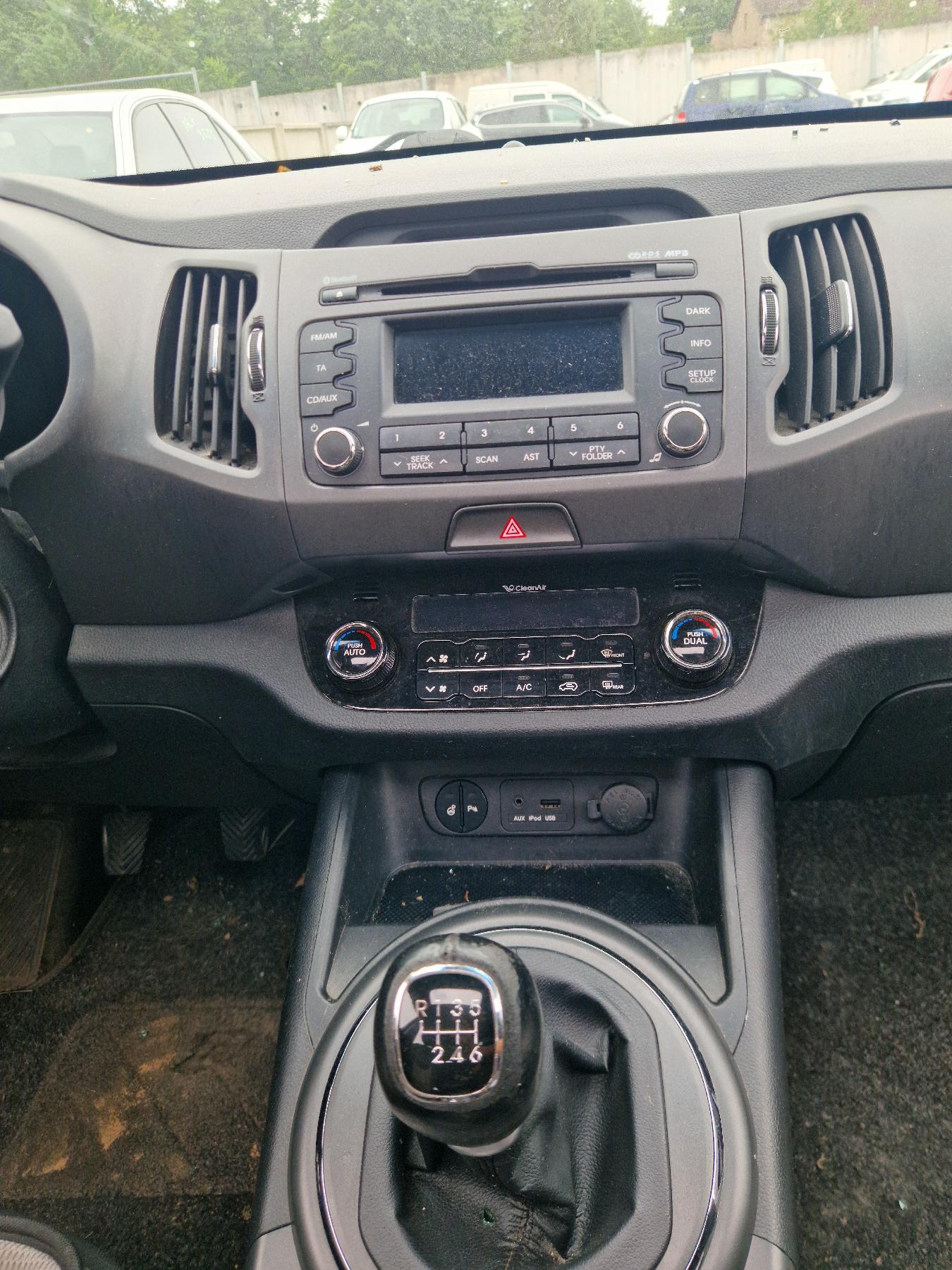 Cardan gauche (transmission) pour KIA SPORTAGE 3 PHASE 1 Cardan gauche (transmission) pour KIA SPORTAGE 3 PHASE 1