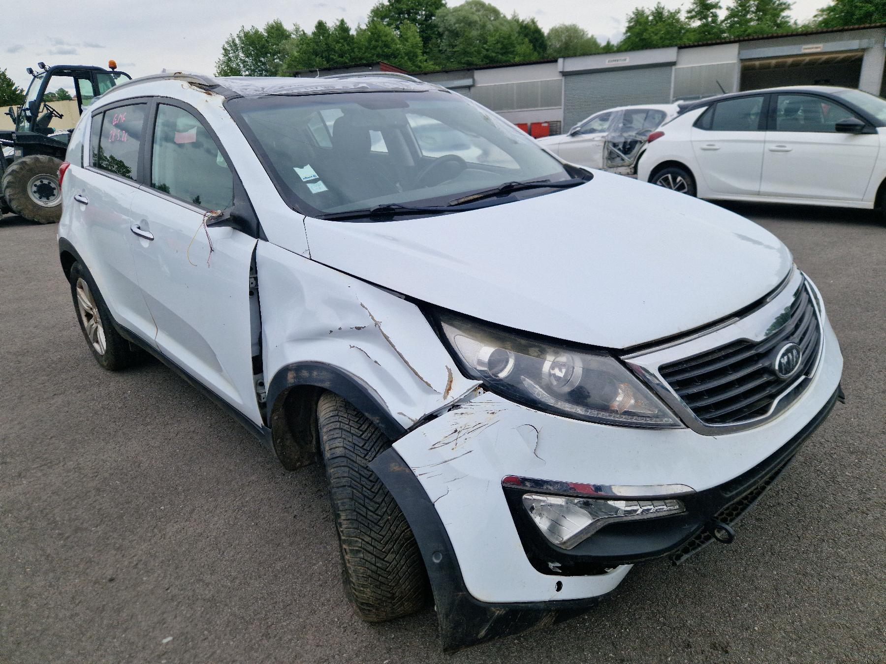Cardan gauche (transmission) pour KIA SPORTAGE 3 PHASE 1 Cardan gauche (transmission) pour KIA SPORTAGE 3 PHASE 1