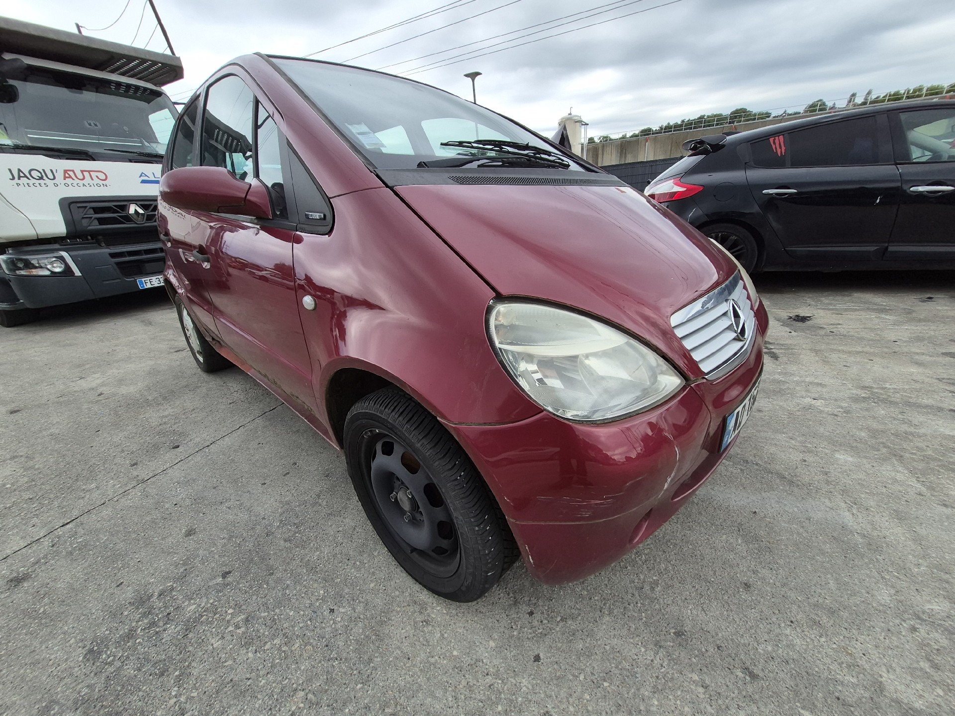 Calandre pour MERCEDES CLASSE A 168 PHASE 1 Calandre pour MERCEDES CLASSE A 168 PHASE 1