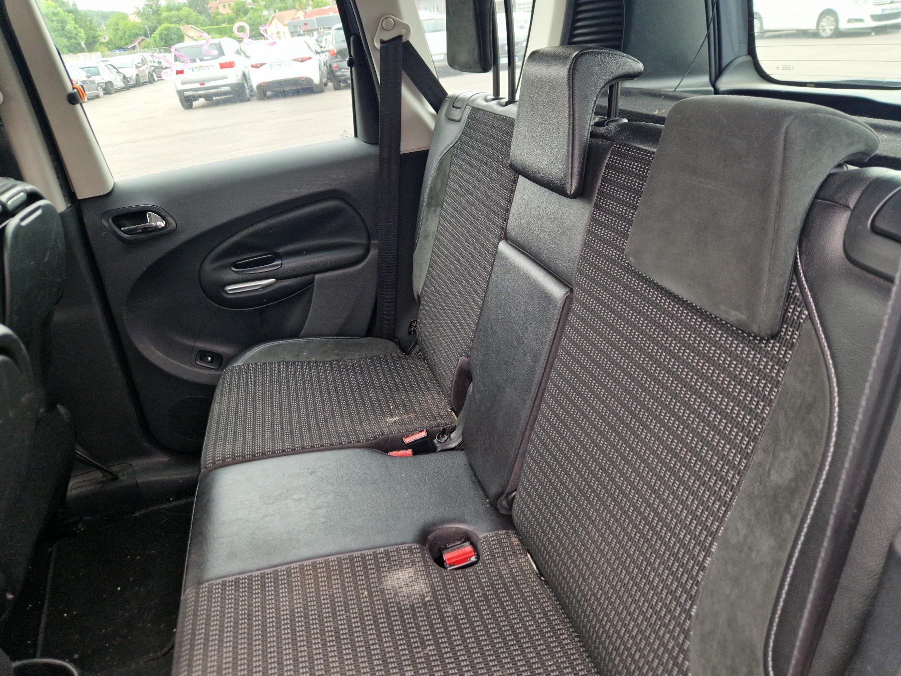 Appui tete avant pour CITROEN C3 PICASSO PHASE 1 Appui tete avant pour CITROEN C3 PICASSO PHASE 1