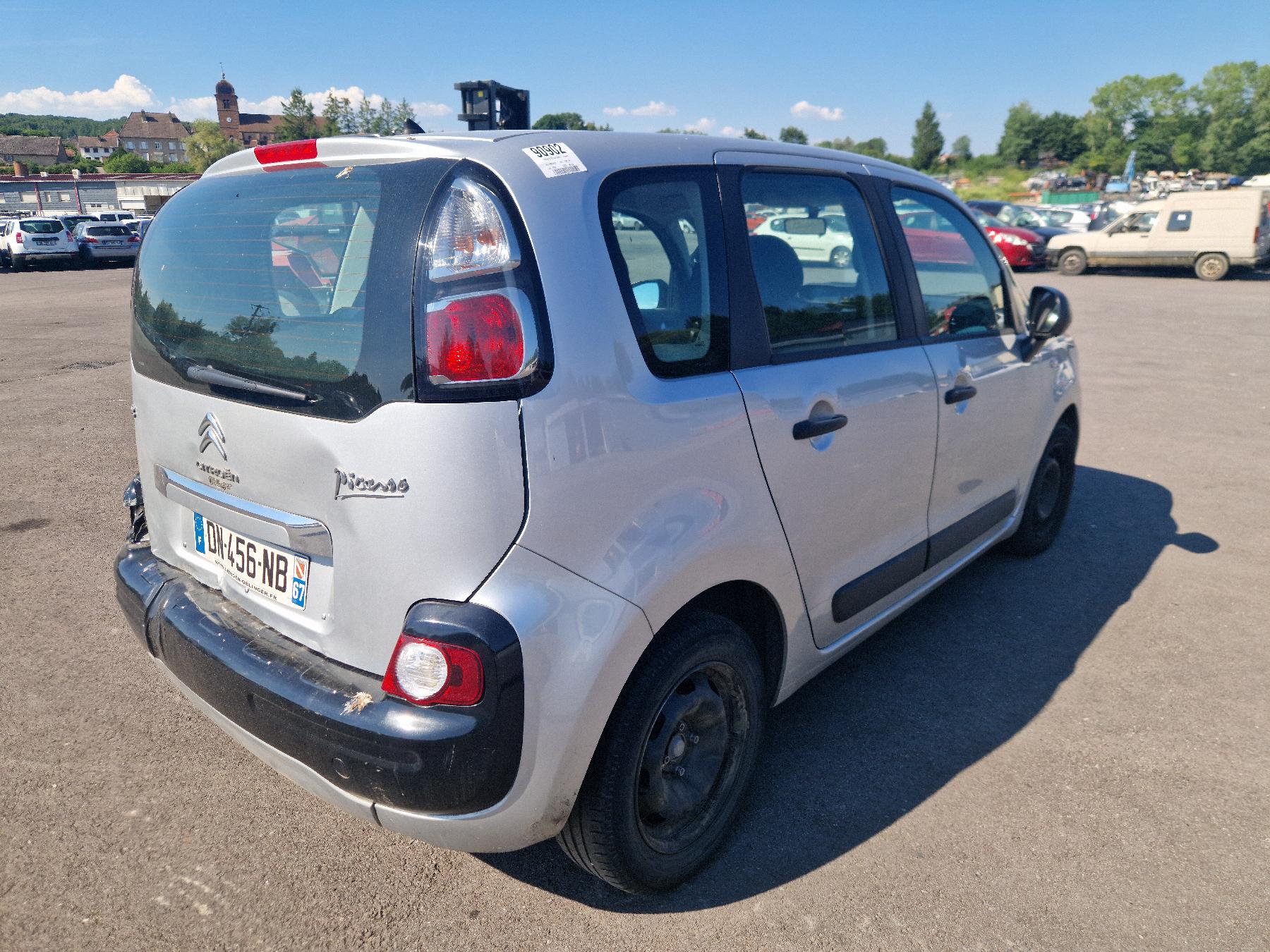 Condenseur de clim pour CITROEN C3 PICASSO PHASE 2 Condenseur de clim pour CITROEN C3 PICASSO PHASE 2