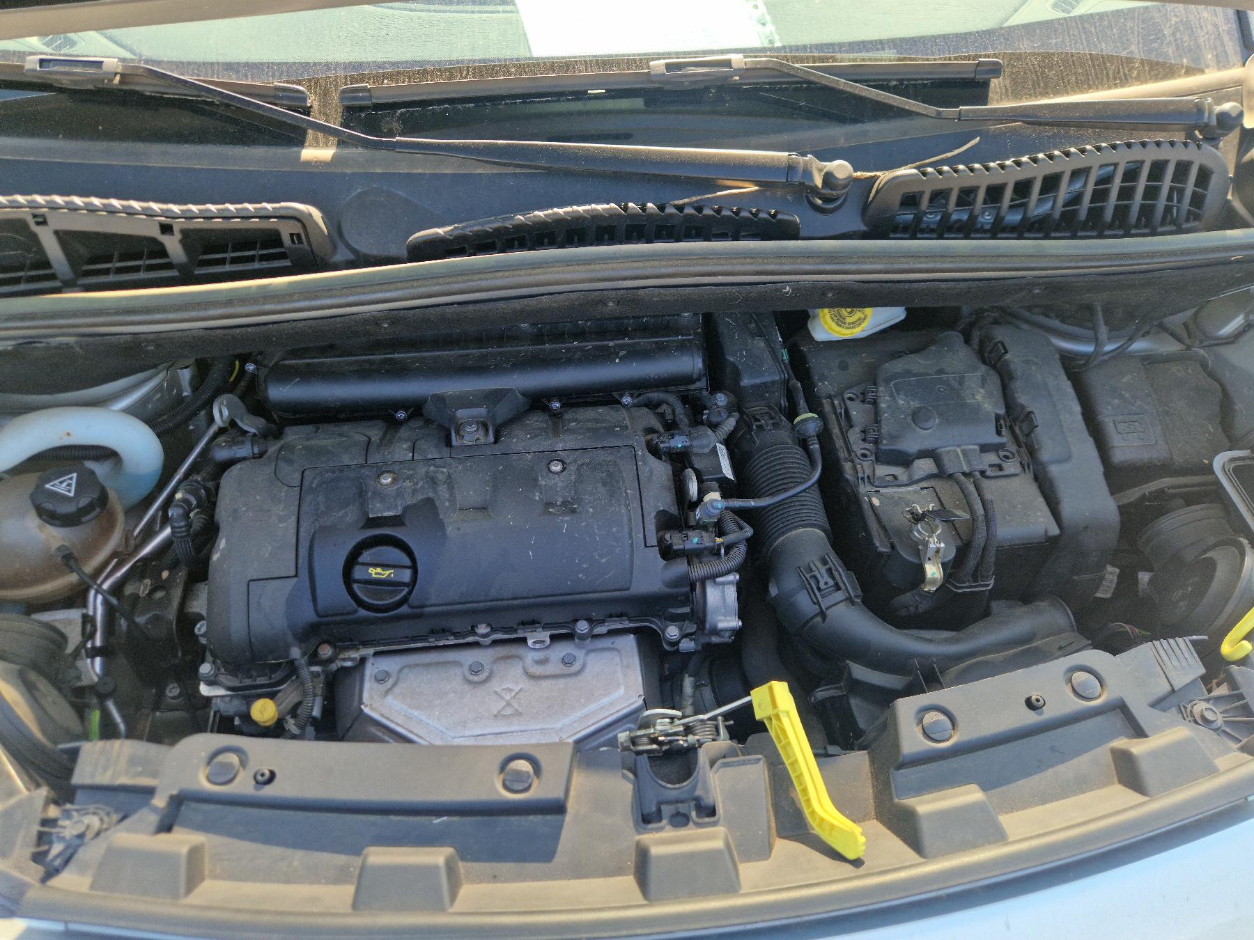 Condenseur de clim pour CITROEN C3 PICASSO PHASE 2 Condenseur de clim pour CITROEN C3 PICASSO PHASE 2