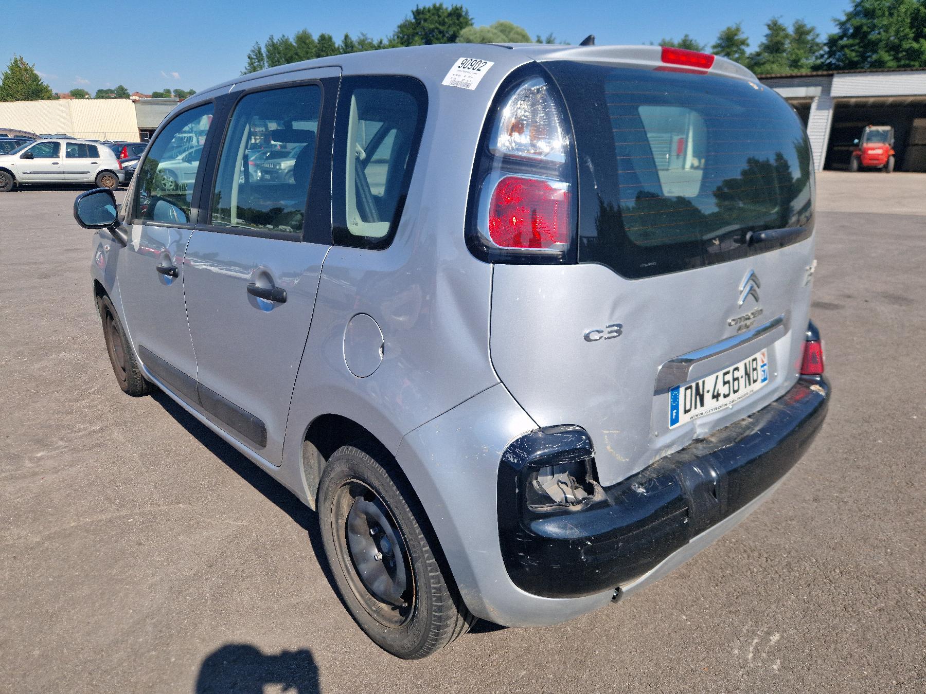 Condenseur de clim pour CITROEN C3 PICASSO PHASE 2 Condenseur de clim pour CITROEN C3 PICASSO PHASE 2