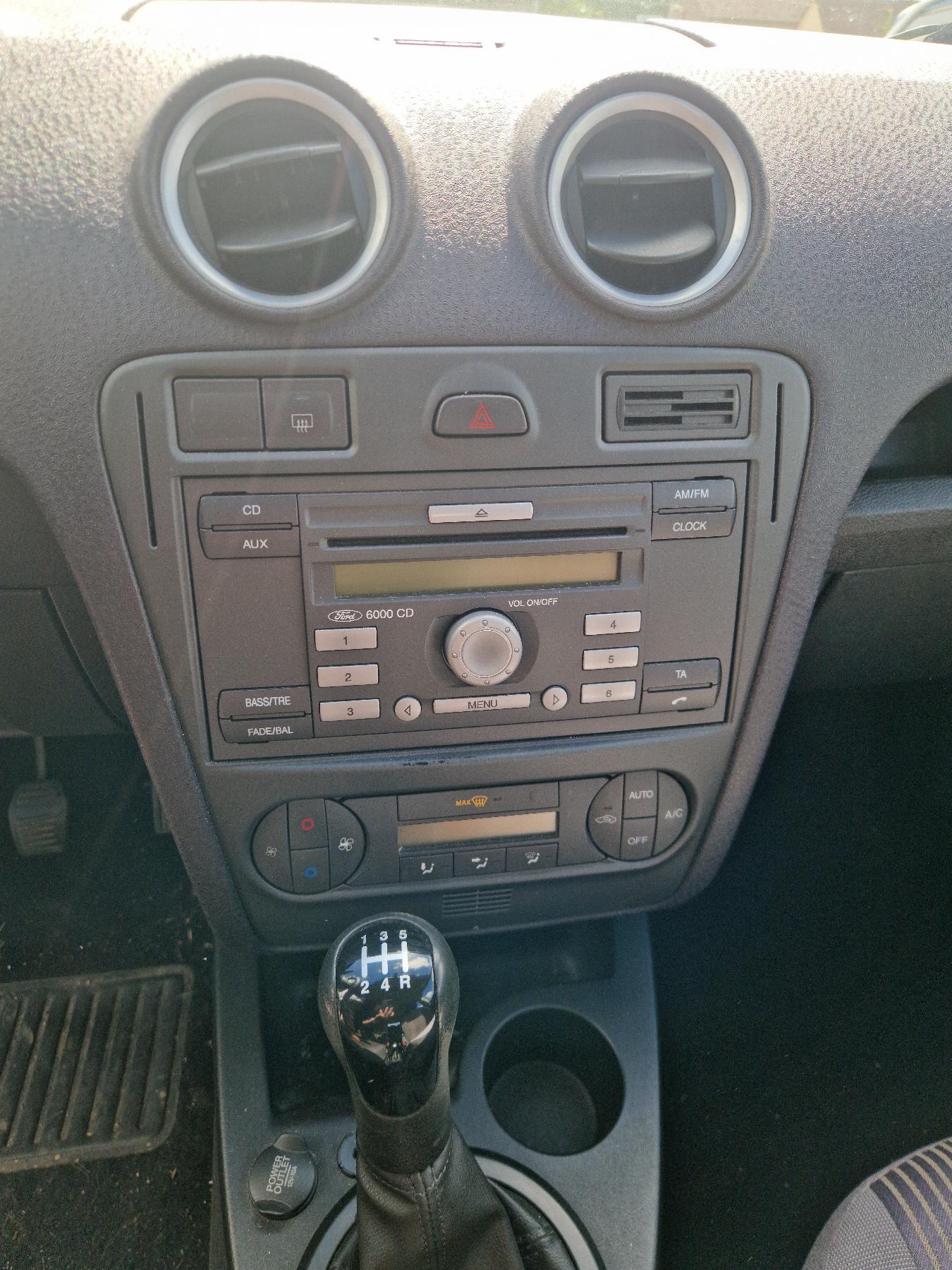 Renfort pare choc avant (traverse) pour FORD FUSION PHASE 2 Renfort pare choc avant (traverse) pour FORD FUSION PHASE 2