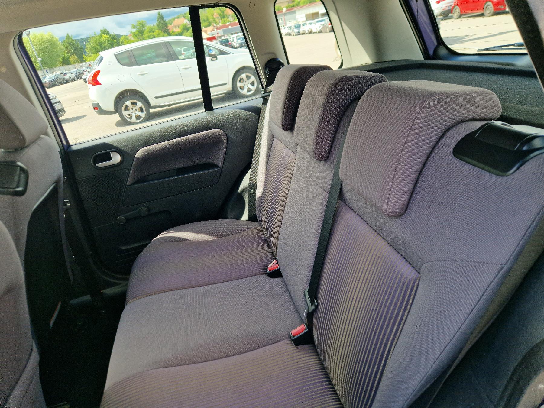 Renfort pare choc avant (traverse) pour FORD FUSION PHASE 2 Renfort pare choc avant (traverse) pour FORD FUSION PHASE 2