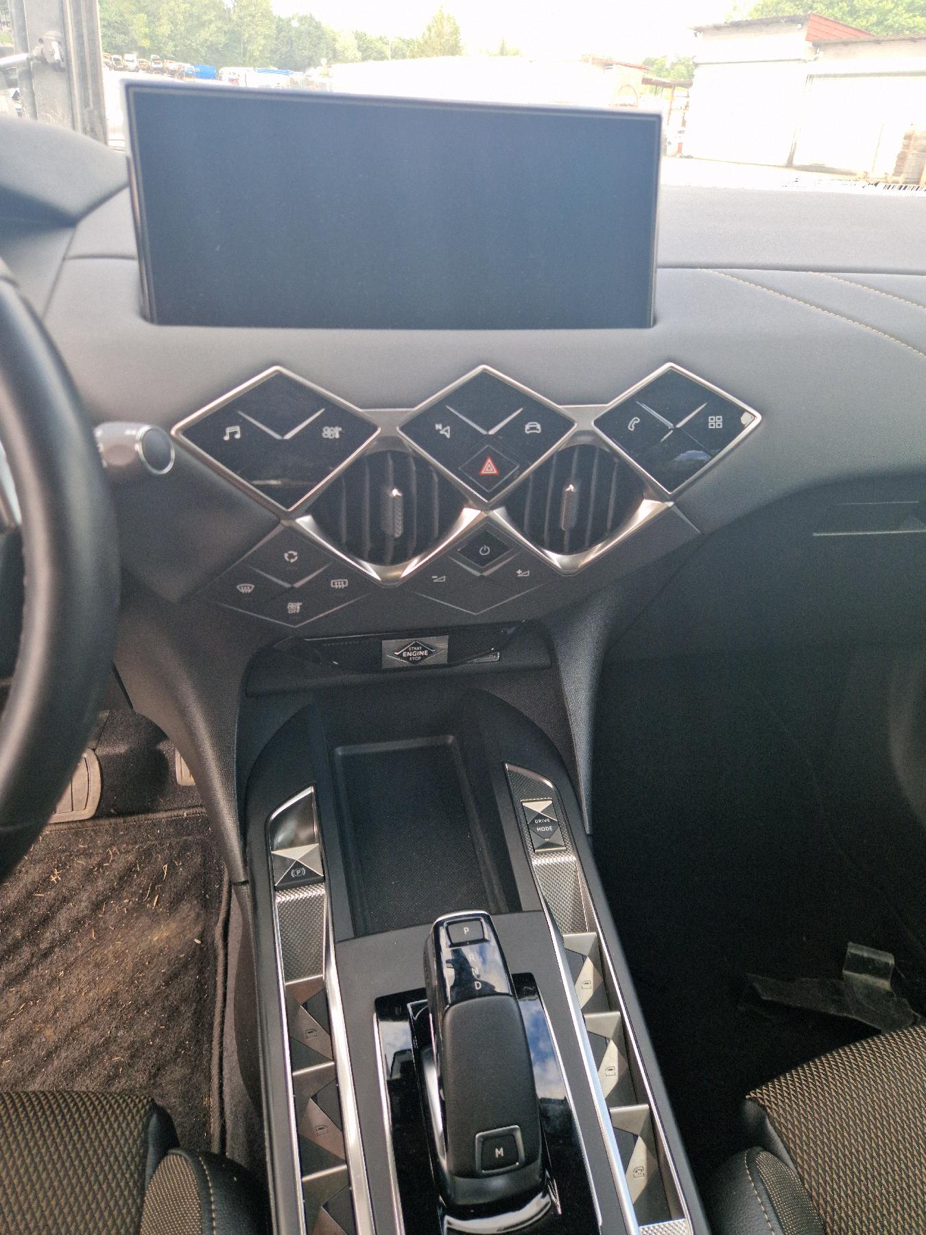 Appui tete avant pour DS DS3 CROSSBACK Appui tete avant pour DS DS3 CROSSBACK