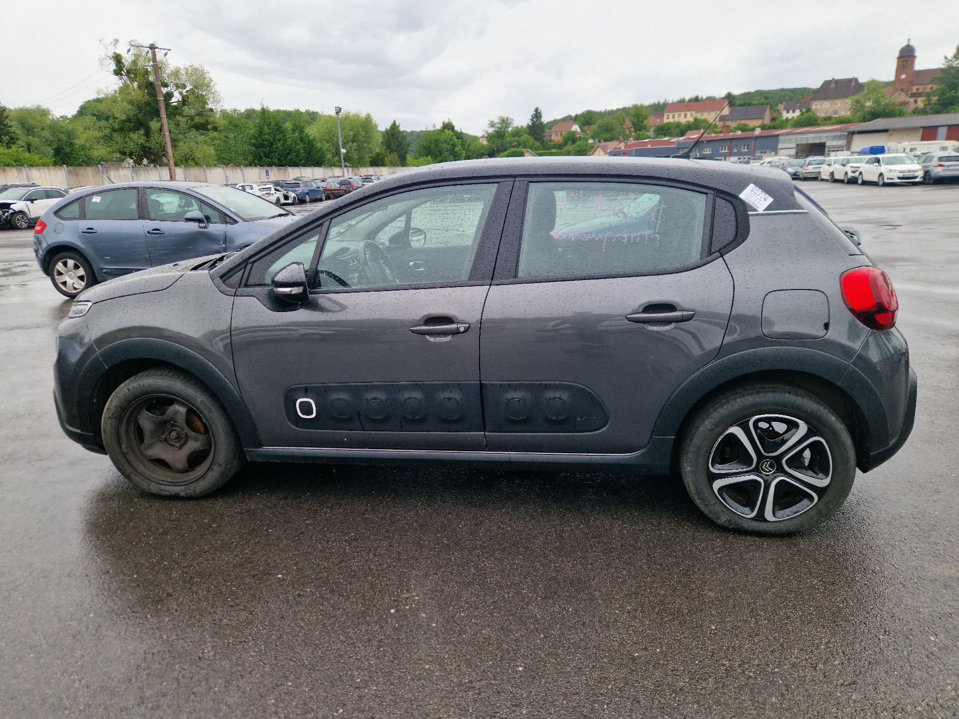 Baie de pare brise pour CITROEN C3 3 PHASE 1 Baie de pare brise pour CITROEN C3 3 PHASE 1