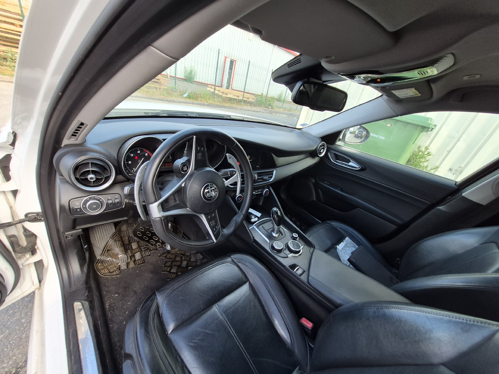 Pare choc arriere pour ALFA ROMEO GIULIA 2 PHASE 1 Pare choc arriere pour ALFA ROMEO GIULIA 2 PHASE 1