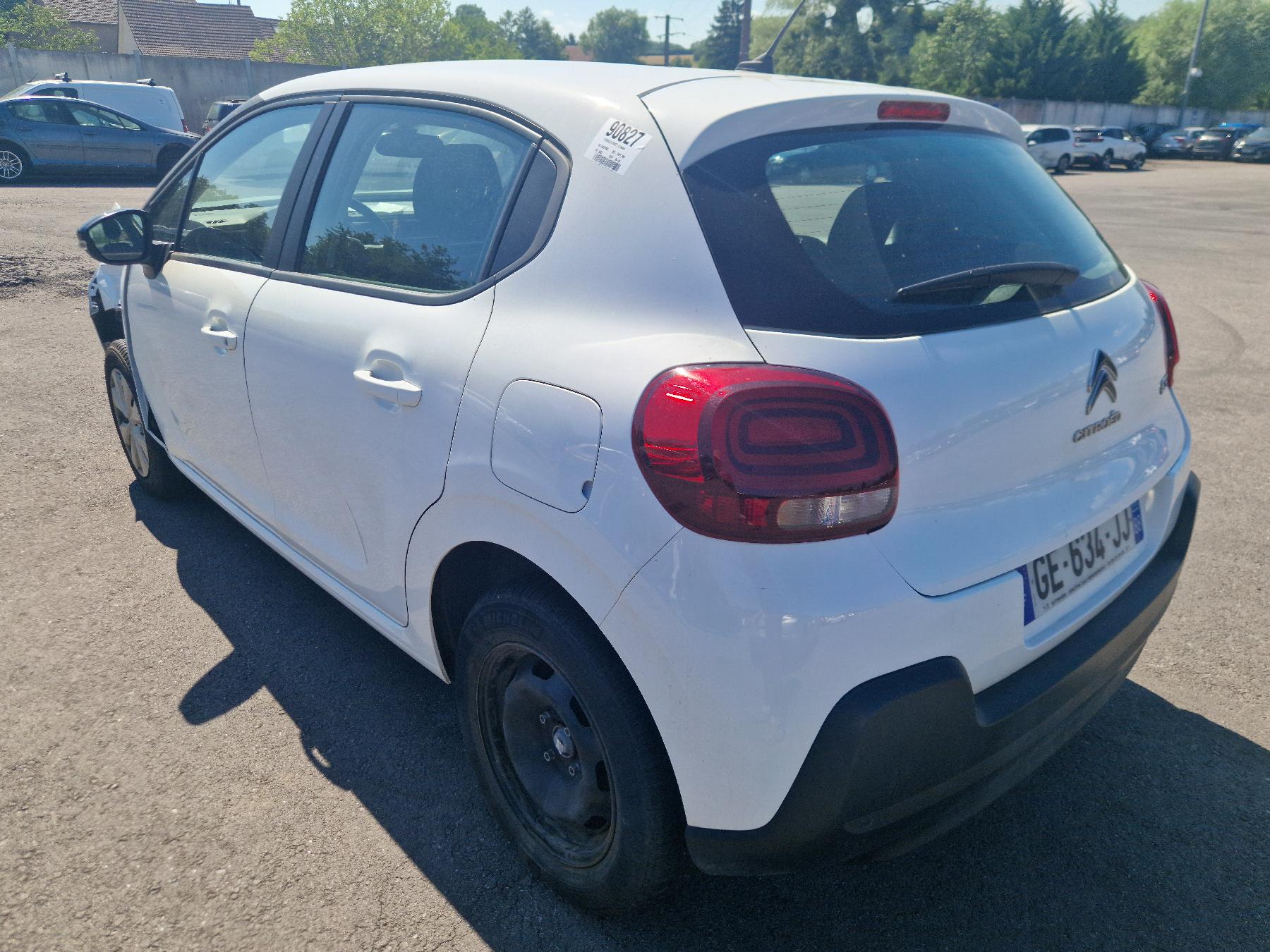 Porte avant droit pour CITROEN C3 3 PHASE 2 Porte avant droit pour CITROEN C3 3 PHASE 2