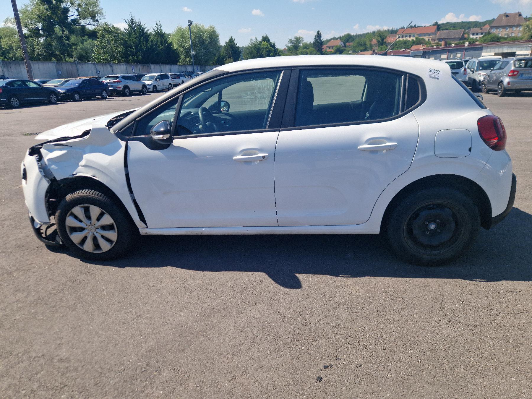 Porte avant droit pour CITROEN C3 3 PHASE 2 Porte avant droit pour CITROEN C3 3 PHASE 2