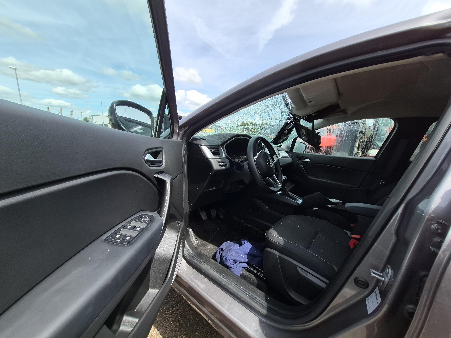 Boitier xenon pour RENAULT CAPTUR 2 PHASE 1 Boitier xenon pour RENAULT CAPTUR 2 PHASE 1