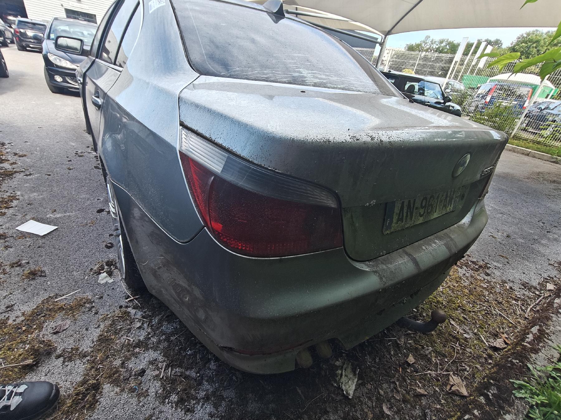 Pare choc avant pour BMW SERIE 5 E60 PHASE 2 Pare choc avant pour BMW SERIE 5 E60 PHASE 2
