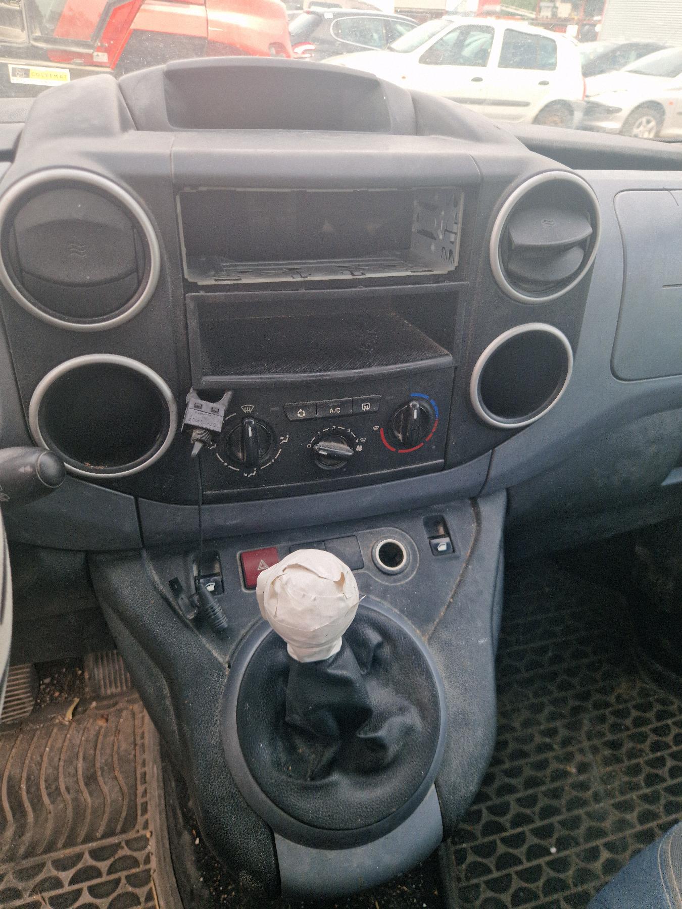 Armature avant, Masque avant pour CITROEN BERLINGO 2 PHASE 1 Armature avant, Masque avant pour CITROEN BERLINGO 2 PHASE 1