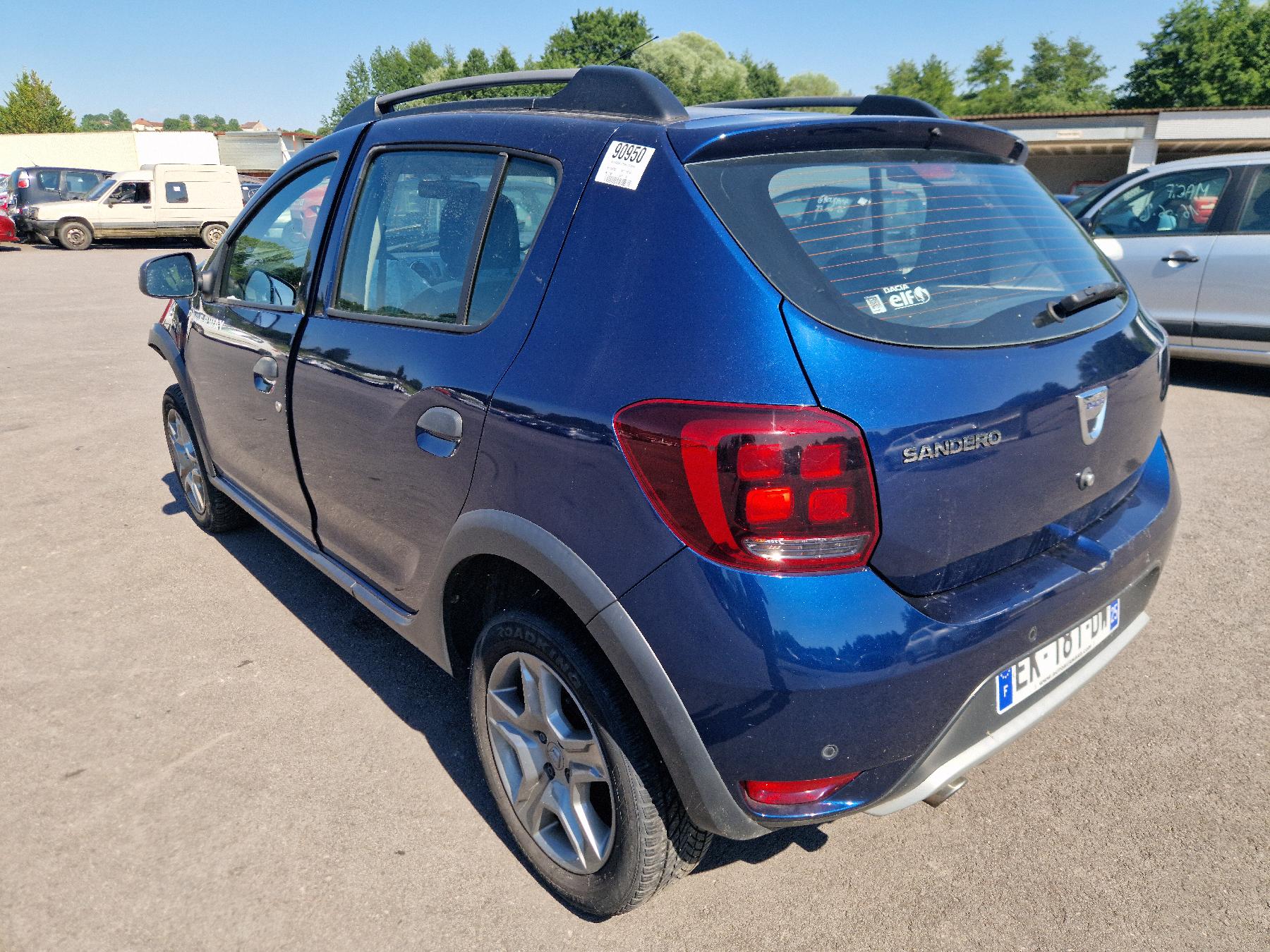 Extension d'aile avant droit pour DACIA SANDERO 2 PHASE 2 Extension d'aile avant droit pour DACIA SANDERO 2 PHASE 2