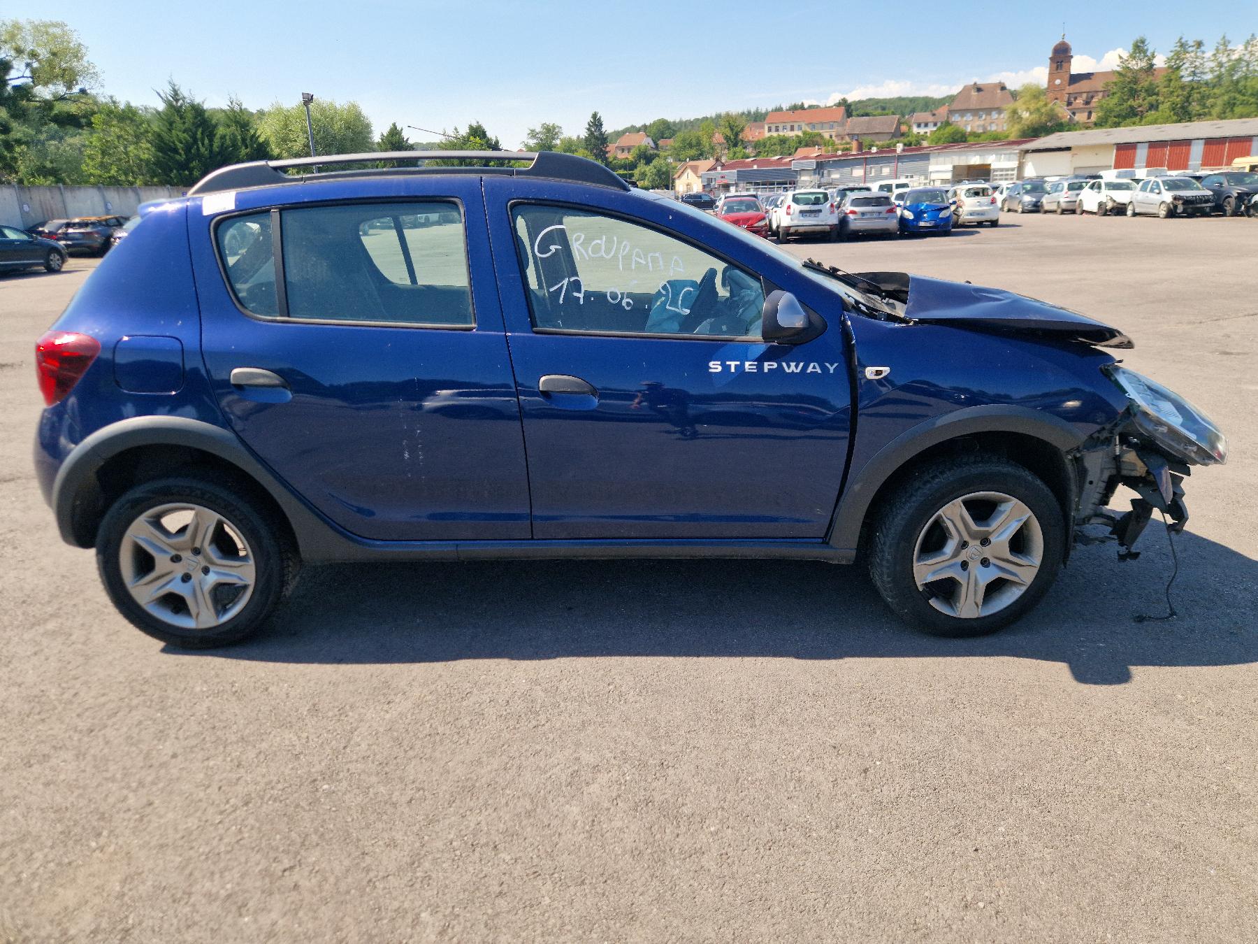 Extension d'aile avant droit pour DACIA SANDERO 2 PHASE 2 Extension d'aile avant droit pour DACIA SANDERO 2 PHASE 2