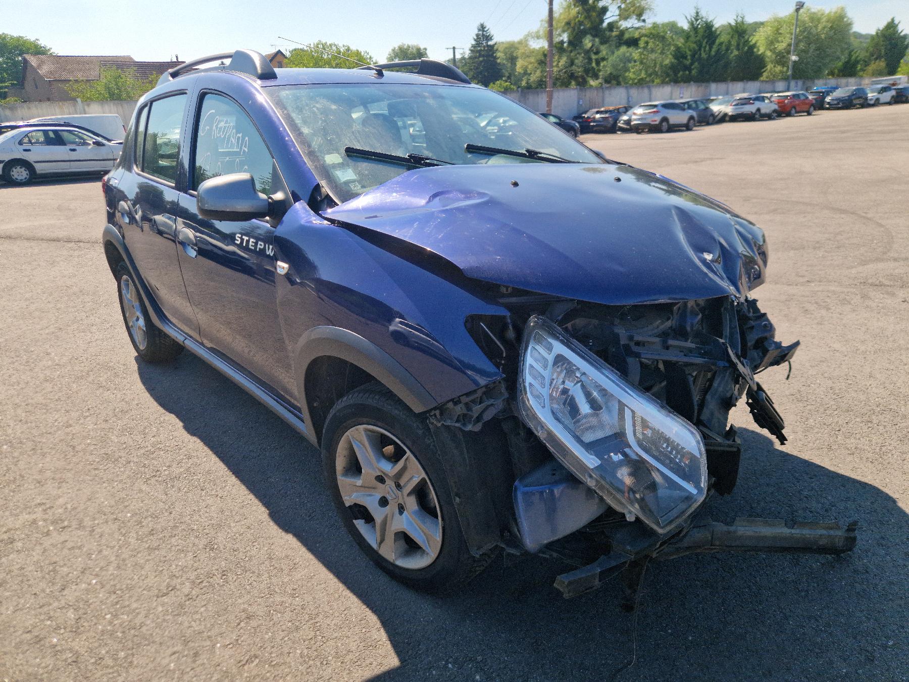 Extension d'aile avant droit pour DACIA SANDERO 2 PHASE 2 Extension d'aile avant droit pour DACIA SANDERO 2 PHASE 2