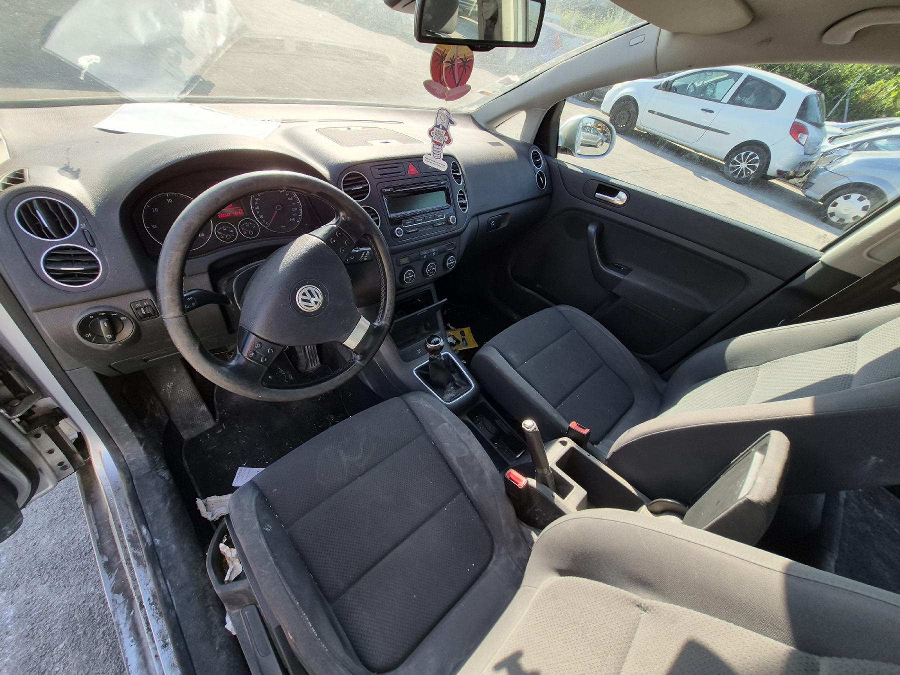 Serrure avant gauche pour VOLKSWAGEN GOLF PLUS PHASE 1 Serrure avant gauche pour VOLKSWAGEN GOLF PLUS PHASE 1