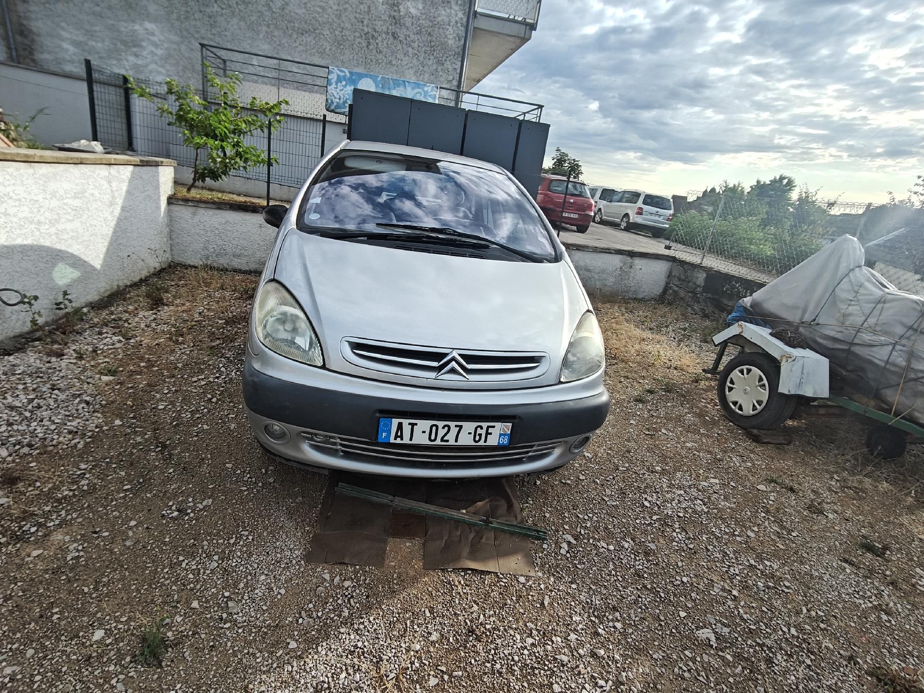 Pare choc avant pour CITROEN XSARA PICASSO PHASE 1 Pare choc avant pour CITROEN XSARA PICASSO PHASE 1