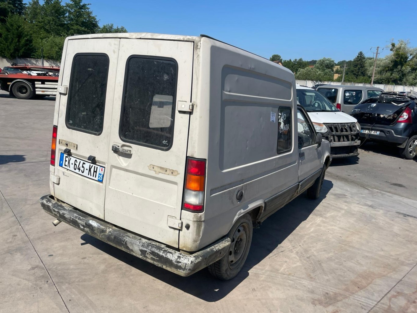 Feu arriere principal droit (feux) pour RENAULT EXPRESS PHASE 1 Feu arriere principal droit (feux) pour RENAULT EXPRESS PHASE 1
