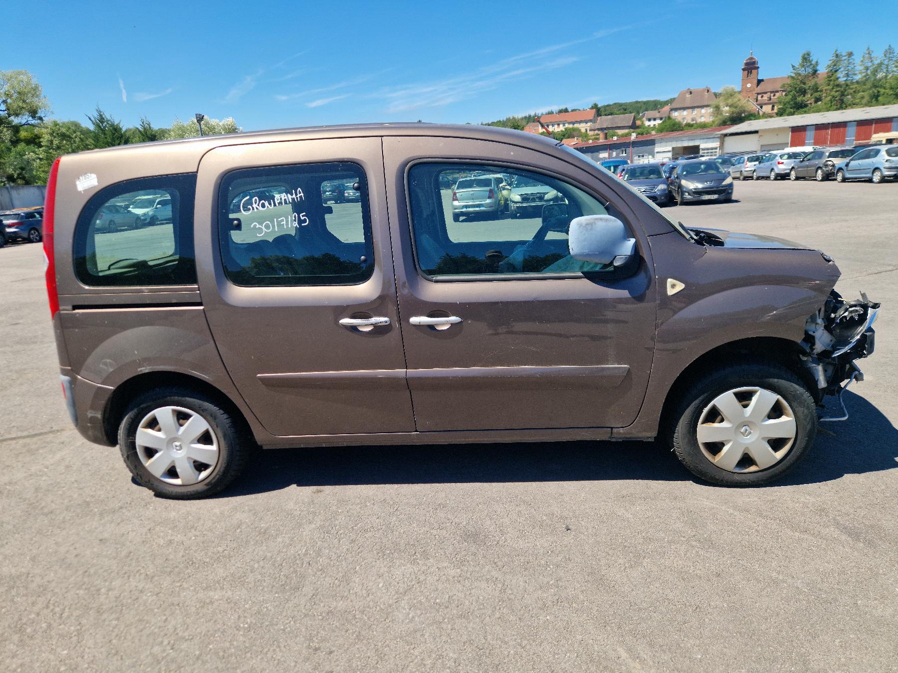 Porte laterale gauche pour RENAULT KANGOO 2 PHASE 1 Porte laterale gauche pour RENAULT KANGOO 2 PHASE 1