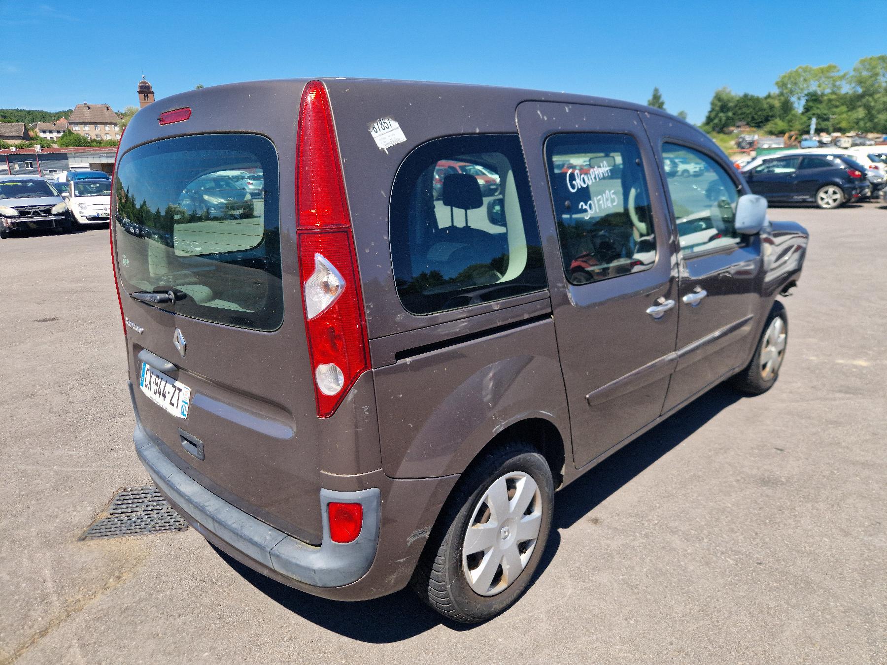 Porte laterale gauche pour RENAULT KANGOO 2 PHASE 1 Porte laterale gauche pour RENAULT KANGOO 2 PHASE 1