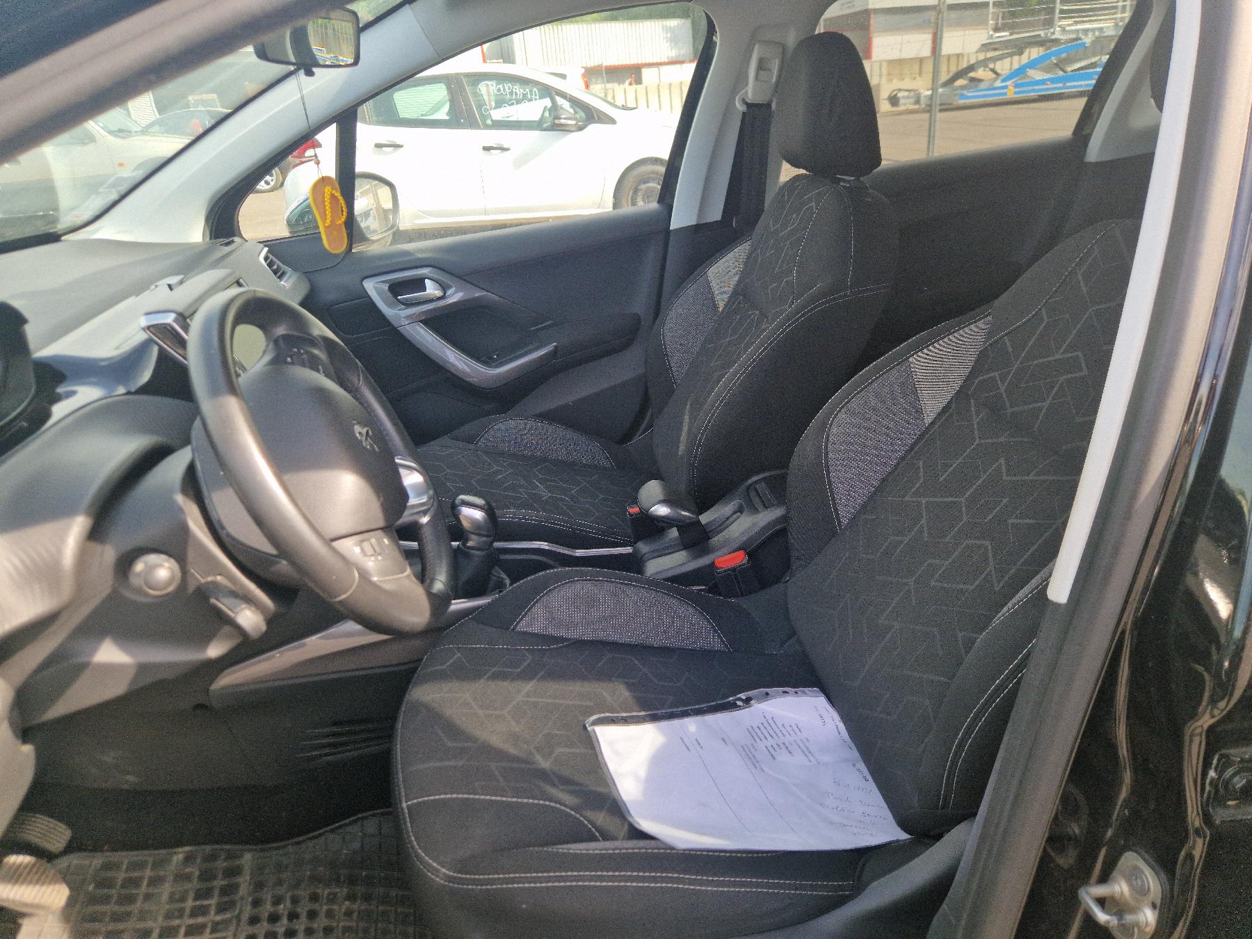 Enjoliveur pour PEUGEOT 2008 1 PHASE 1 Enjoliveur pour PEUGEOT 2008 1 PHASE 1