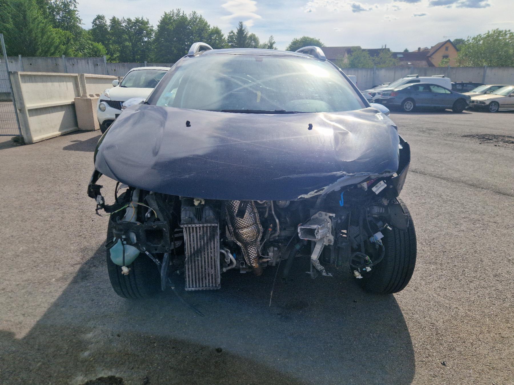 Enjoliveur pour PEUGEOT 2008 1 PHASE 1 Enjoliveur pour PEUGEOT 2008 1 PHASE 1