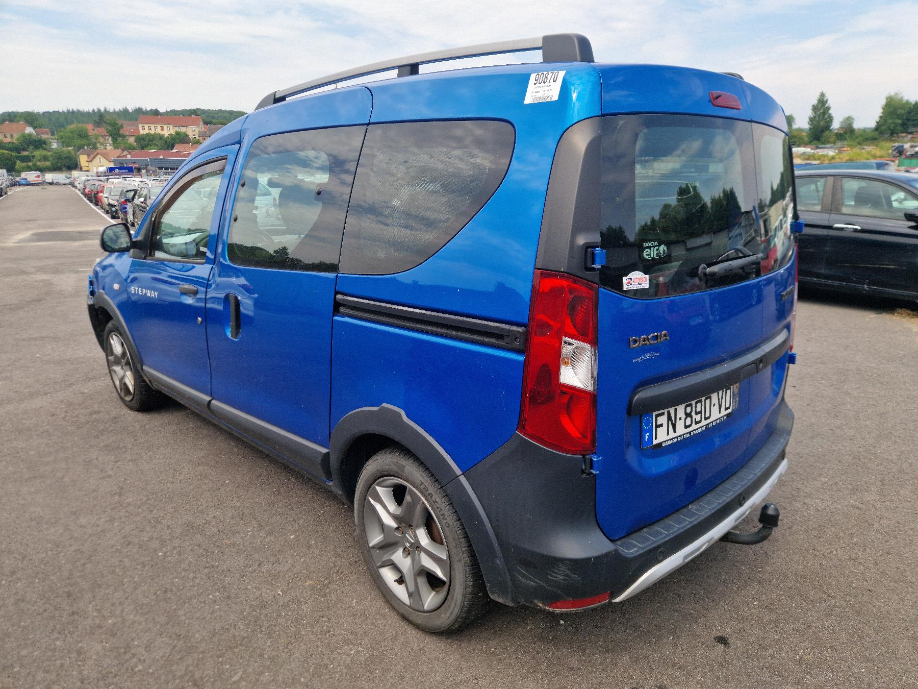 Porte laterale gauche pour DACIA DOKKER PHASE 2 Porte laterale gauche pour DACIA DOKKER PHASE 2