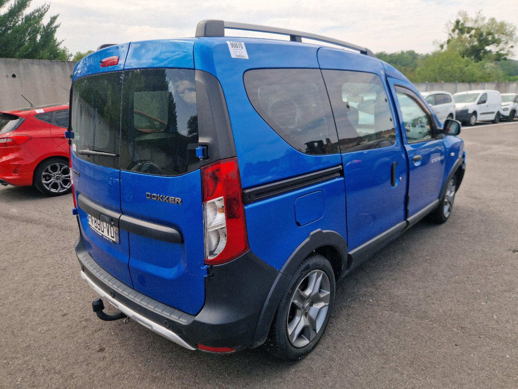 Porte laterale gauche pour DACIA DOKKER PHASE 2 Porte laterale gauche pour DACIA DOKKER PHASE 2