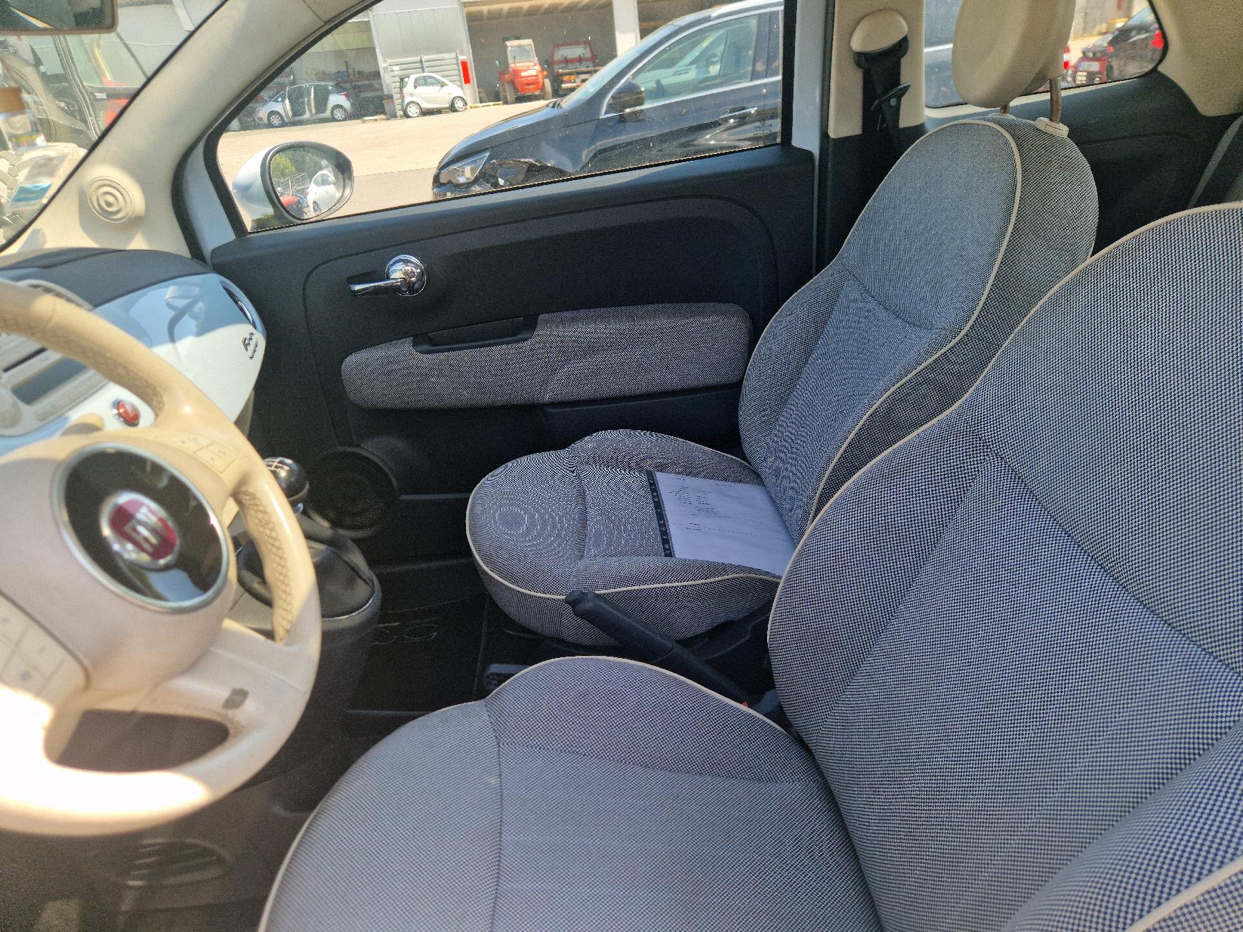Com (Bloc Contacteur Tournant+Commodo Essuie Glace+Commodo Phare) pour FIAT 500 2 PHASE 1 Com (Bloc Contacteur Tournant+Commodo Essuie Glace+Commodo Phare) pour FIAT 500 2 PHASE 1