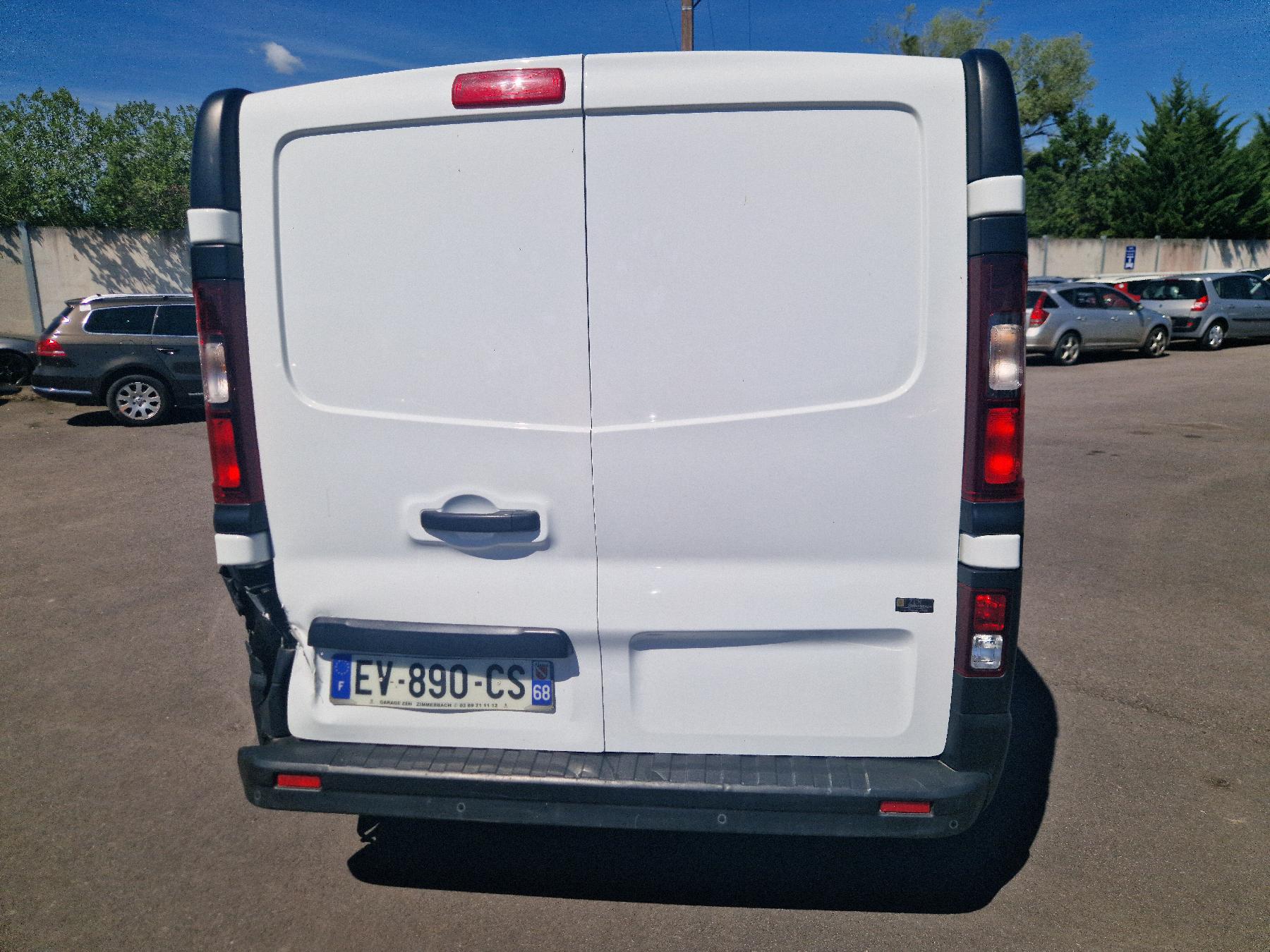 Boitier filtre a air pour RENAULT TRAFIC 3 COURT PHASE 1 Boitier filtre a air pour RENAULT TRAFIC 3 COURT PHASE 1