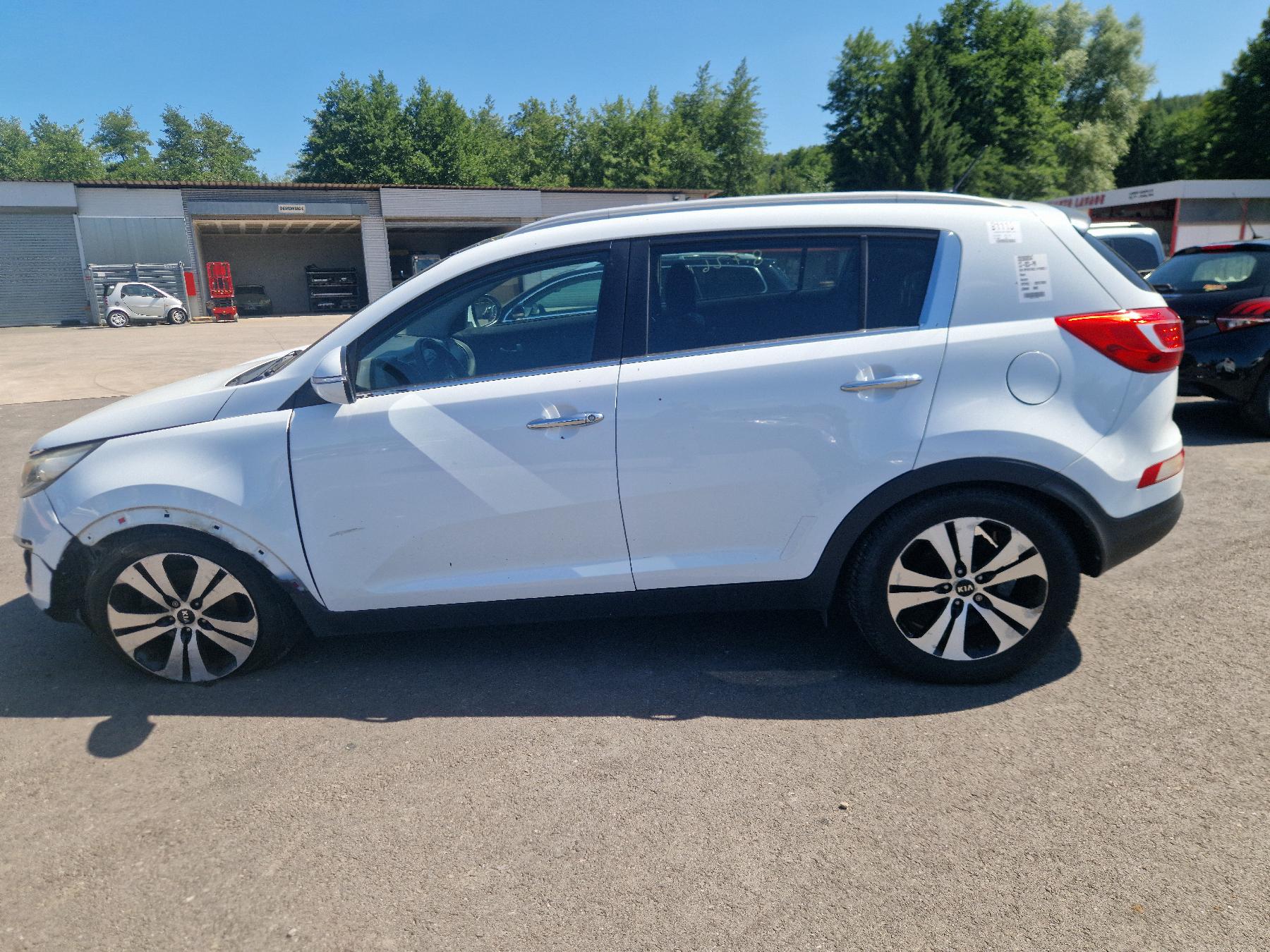 Absorbeur de pare choc arriere pour KIA SPORTAGE 3 PHASE 2 Absorbeur de pare choc arriere pour KIA SPORTAGE 3 PHASE 2