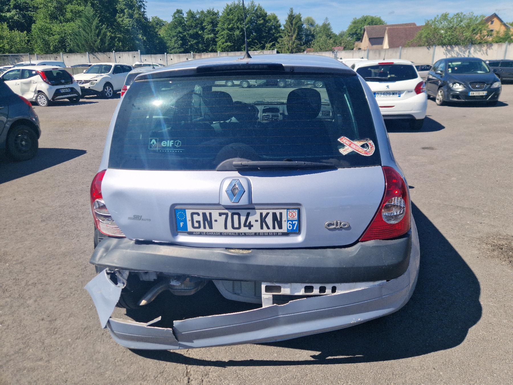 Optique avant principal droit (feux)(phare) pour RENAULT CLIO 2 PHASE 2 Optique avant principal droit (feux)(phare) pour RENAULT CLIO 2 PHASE 2