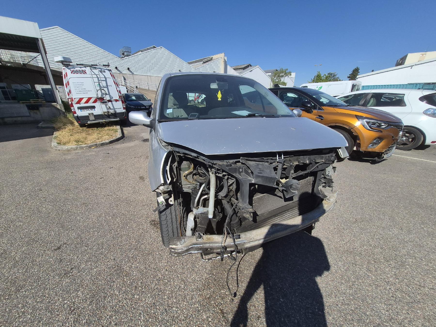 Bloc electrique de frein a main pour RENAULT SCENIC 2 PHASE 1 Bloc electrique de frein a main pour RENAULT SCENIC 2 PHASE 1
