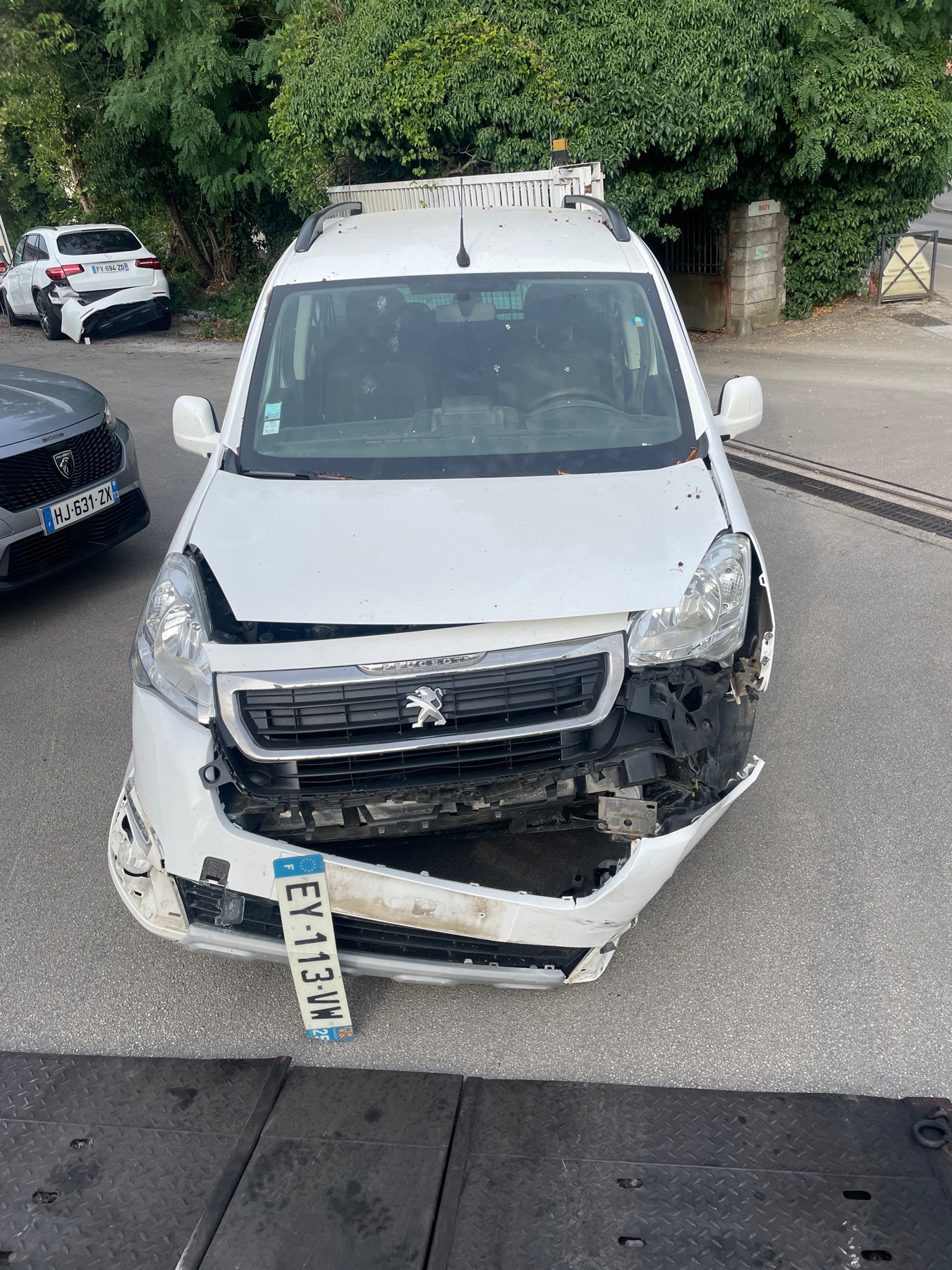 Feu arriere principal gauche (feux) pour PEUGEOT PARTNER 2 PHASE 3 Feu arriere principal gauche (feux) pour PEUGEOT PARTNER 2 PHASE 3