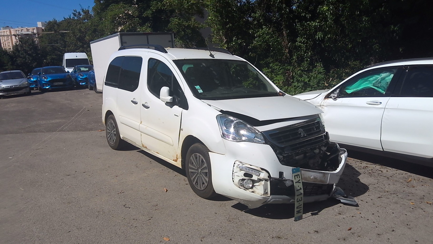 Feu arriere principal gauche (feux) pour PEUGEOT PARTNER 2 PHASE 3 Feu arriere principal gauche (feux) pour PEUGEOT PARTNER 2 PHASE 3