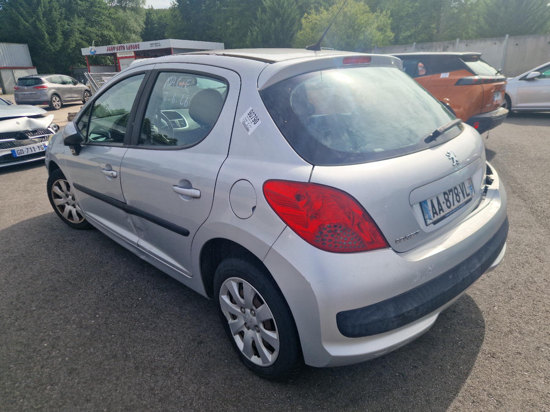 Platine feu arriere gauche pour PEUGEOT 207 PHASE 1 Platine feu arriere gauche pour PEUGEOT 207 PHASE 1